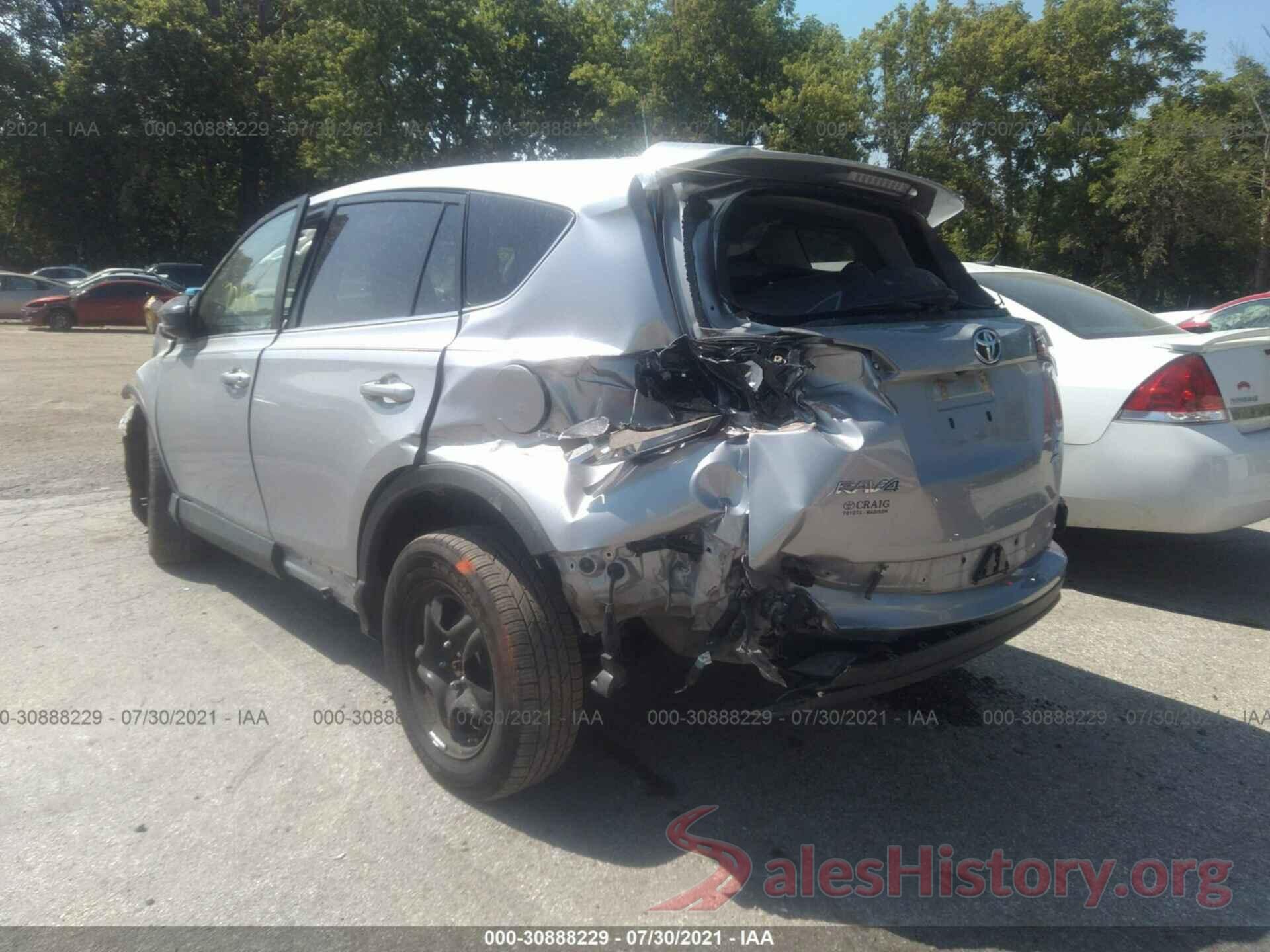 2T3BFREVXJW696217 2018 TOYOTA RAV4