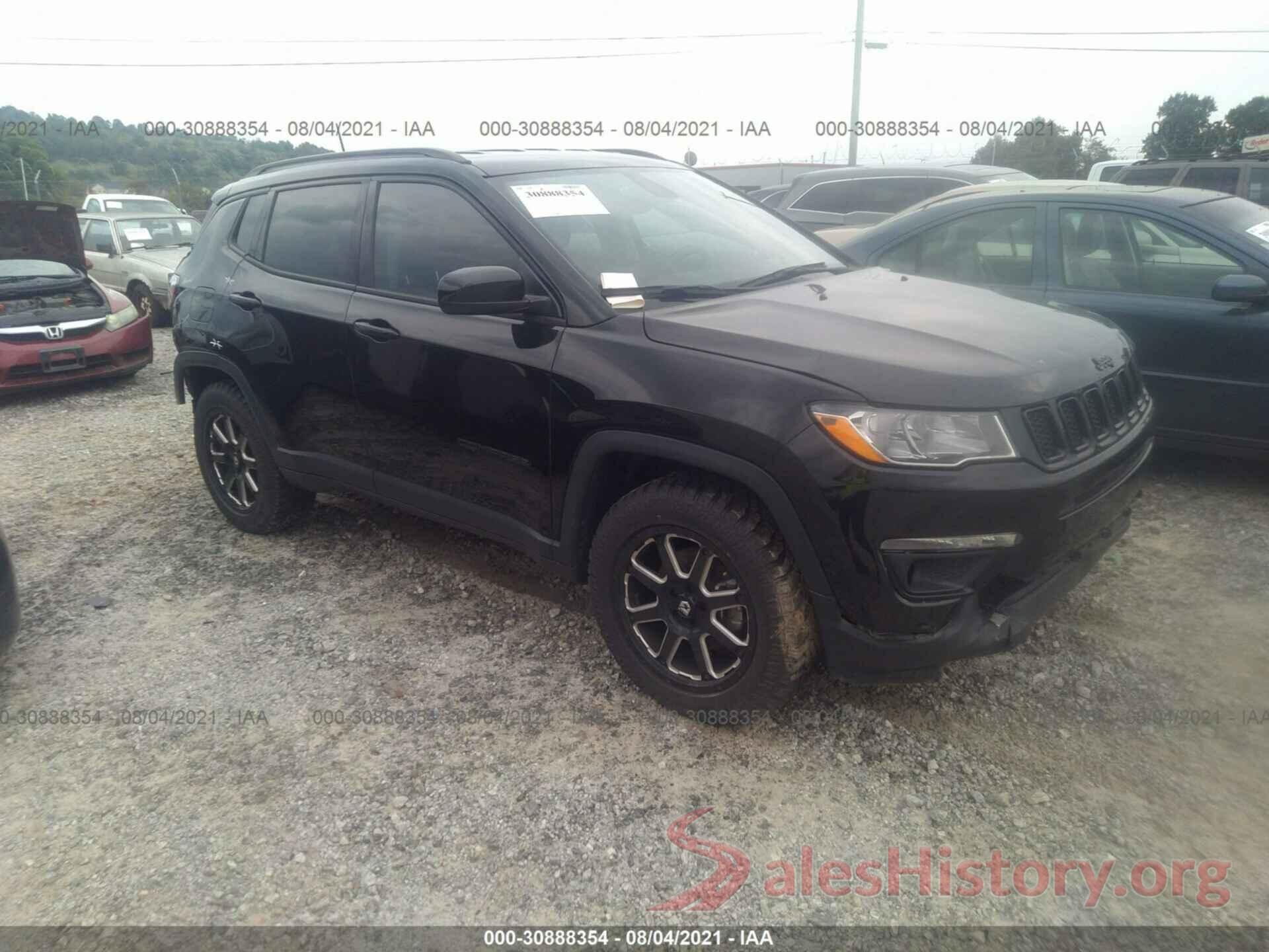 3C4NJDBB3JT395109 2018 JEEP COMPASS