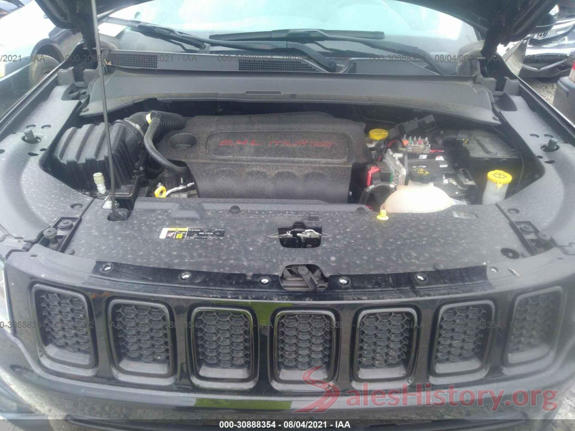 3C4NJDBB3JT395109 2018 JEEP COMPASS