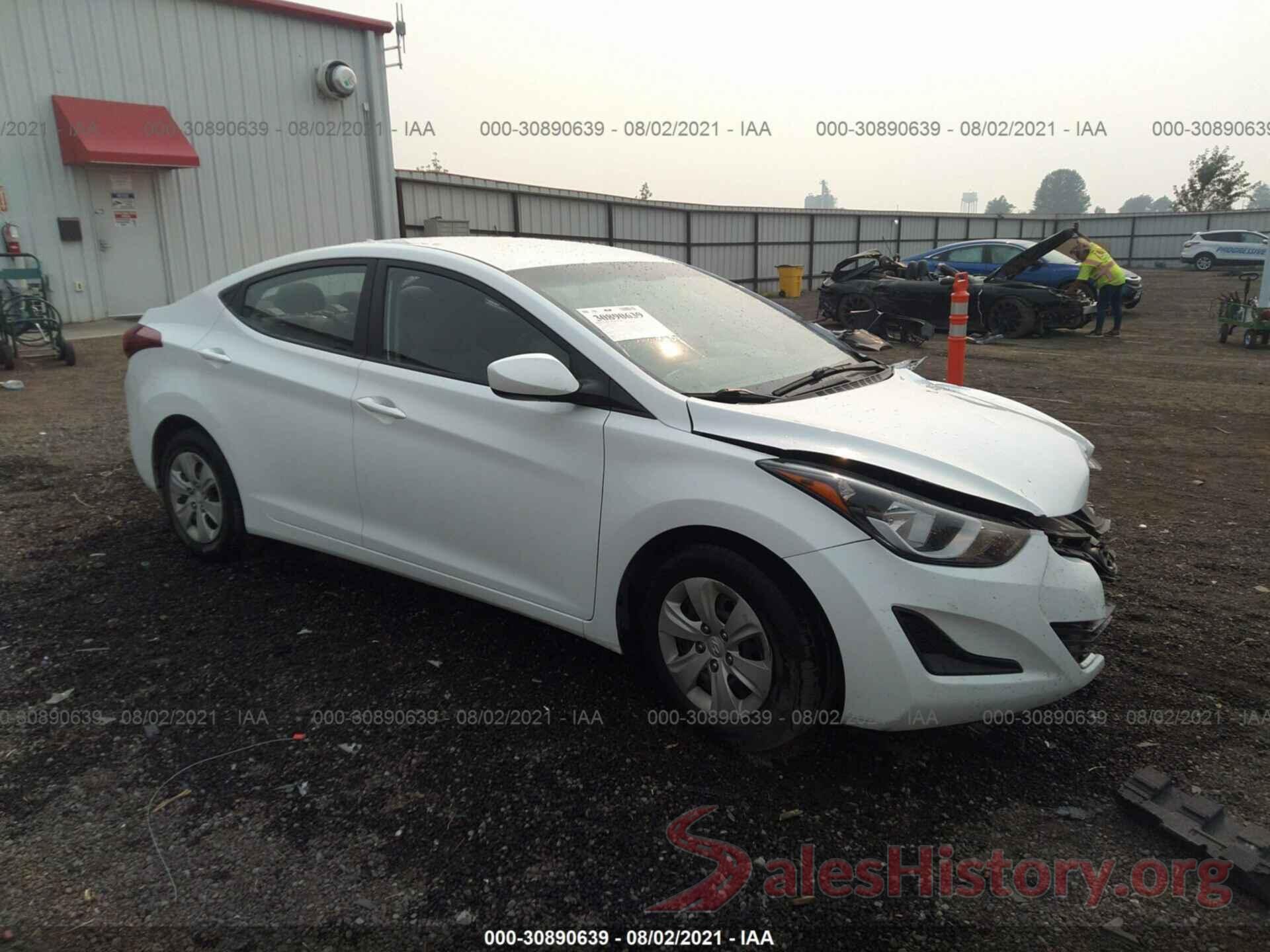 5NPDH4AE3GH716237 2016 HYUNDAI ELANTRA