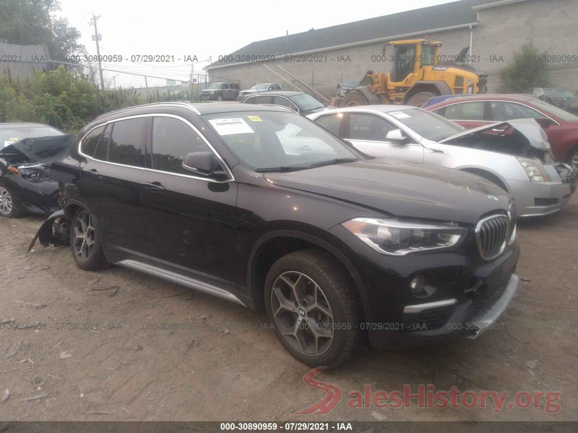 WBXHT3C32J5L26973 2018 BMW X1