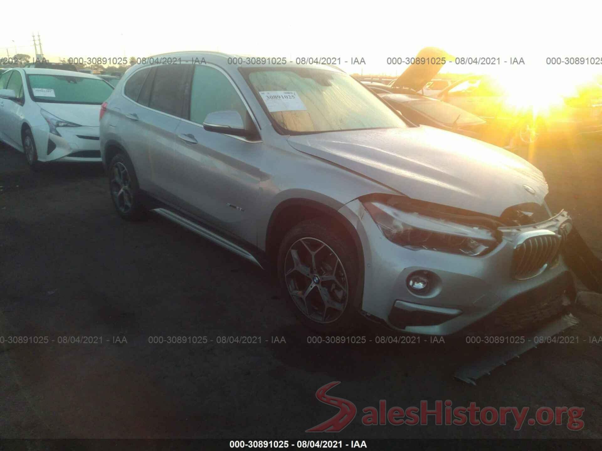 WBXHU7C33H5H33234 2017 BMW X1