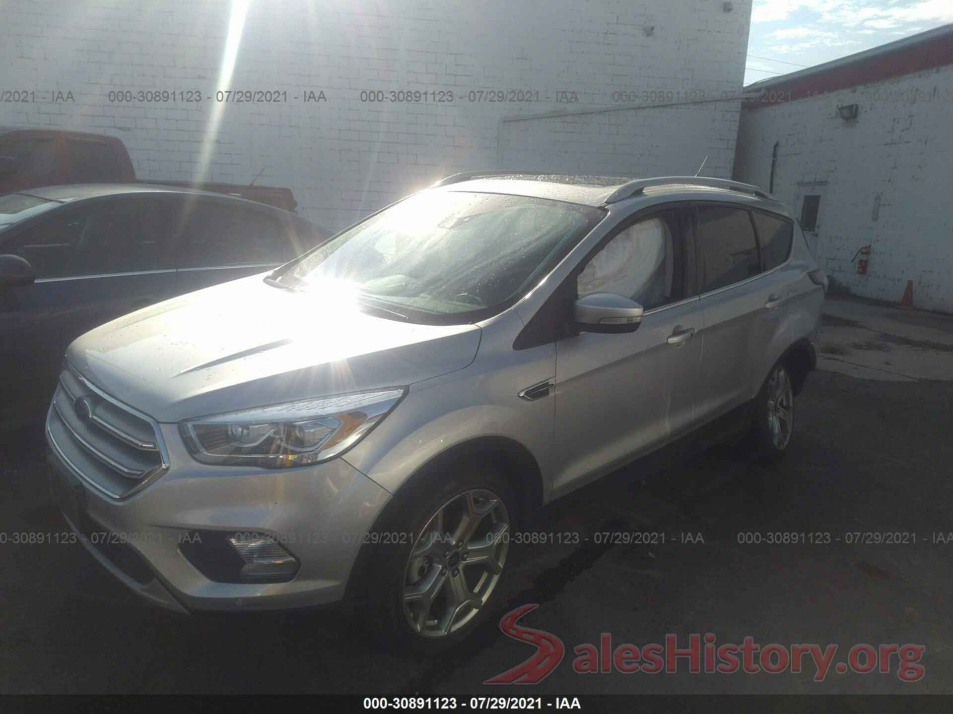 1FMCU9J91HUB15970 2017 FORD ESCAPE