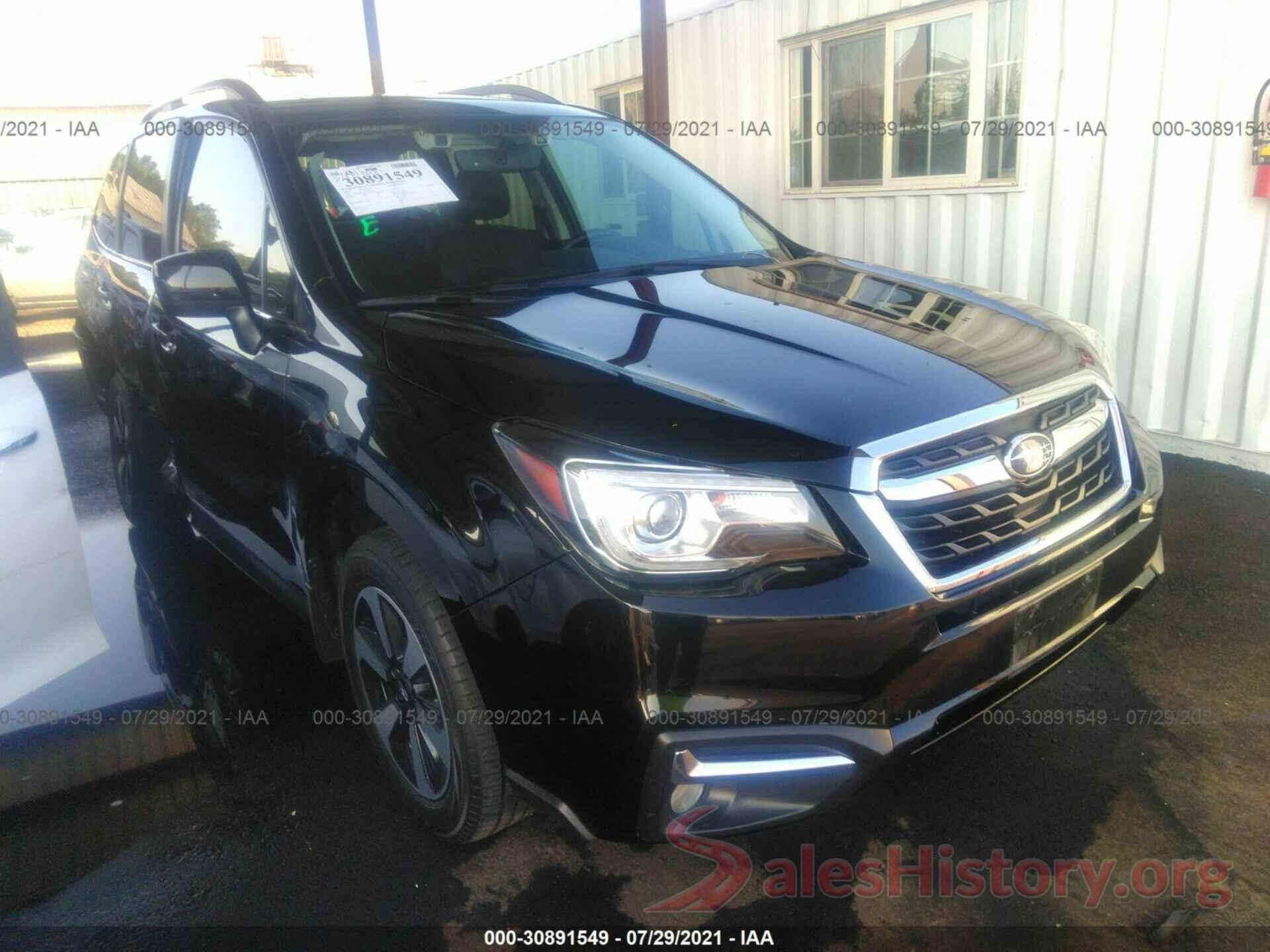 JF2SJARC6JH581663 2018 SUBARU FORESTER