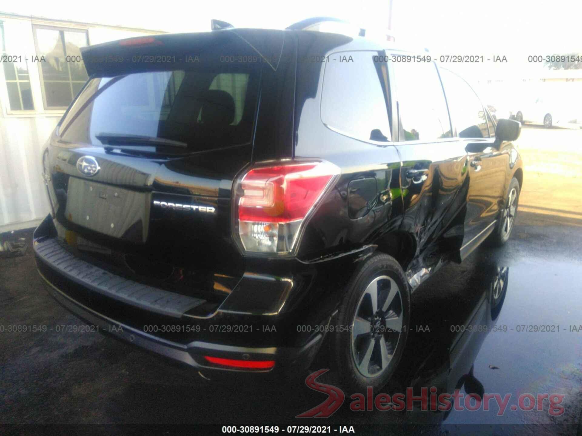 JF2SJARC6JH581663 2018 SUBARU FORESTER