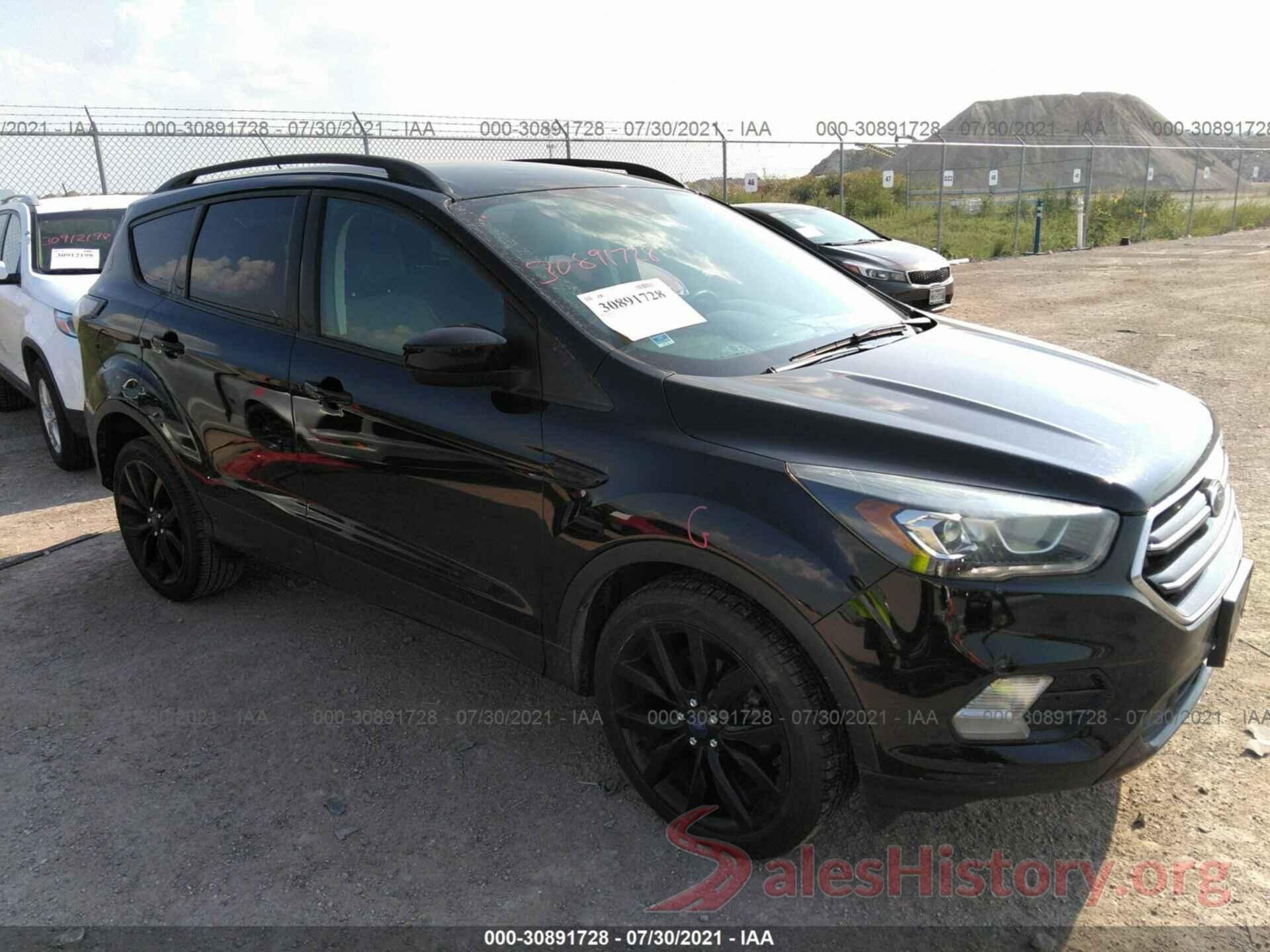 1FMCU0GD7HUC78212 2017 FORD ESCAPE