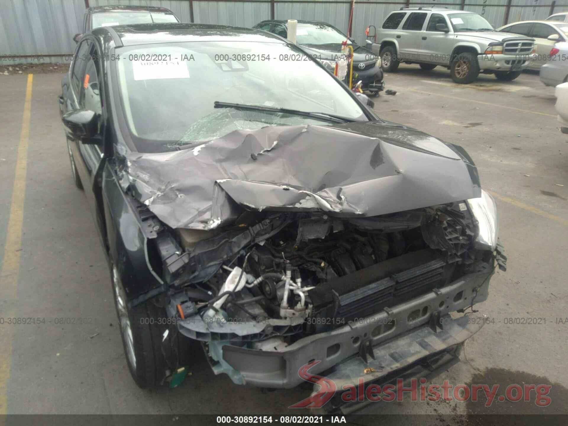 1FADP3N28JL247460 2018 FORD FOCUS