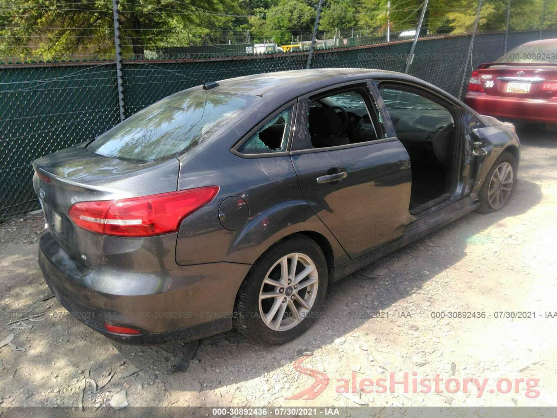 1FADP3F2XJL212868 2018 FORD FOCUS