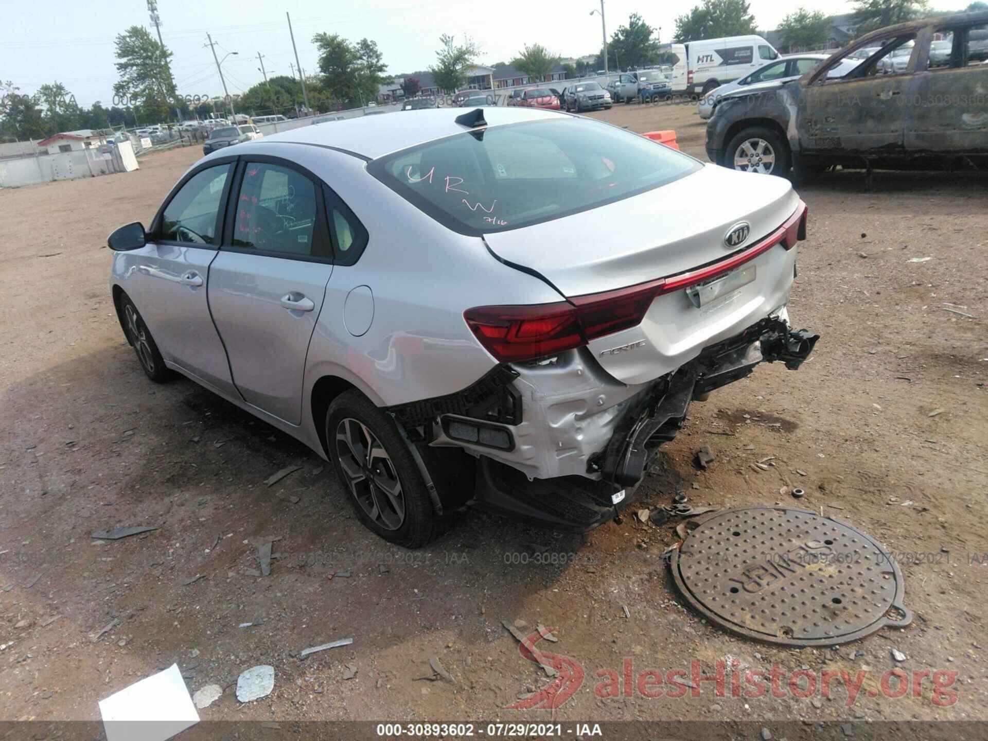 3KPF24ADXME335177 2021 KIA FORTE