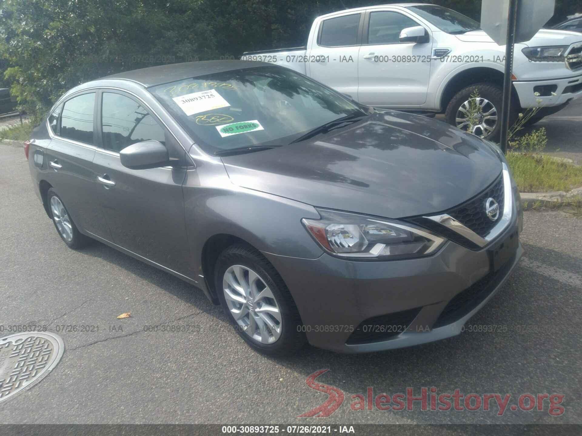 3N1AB7AP0JY208652 2018 NISSAN SENTRA