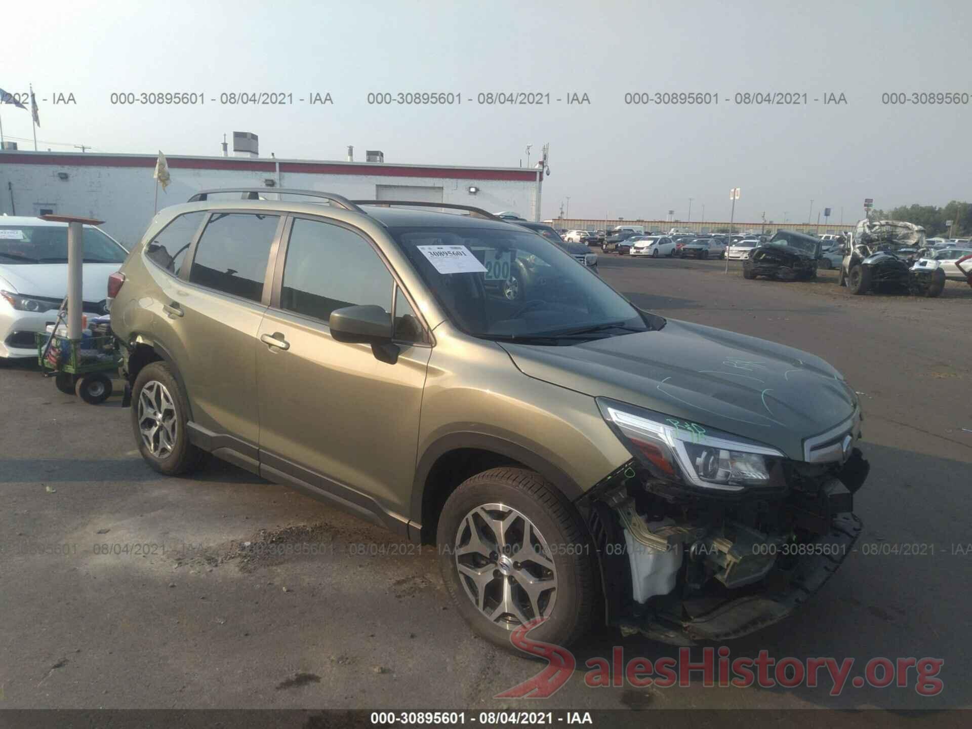 JF2SKAGC0KH443294 2019 SUBARU FORESTER