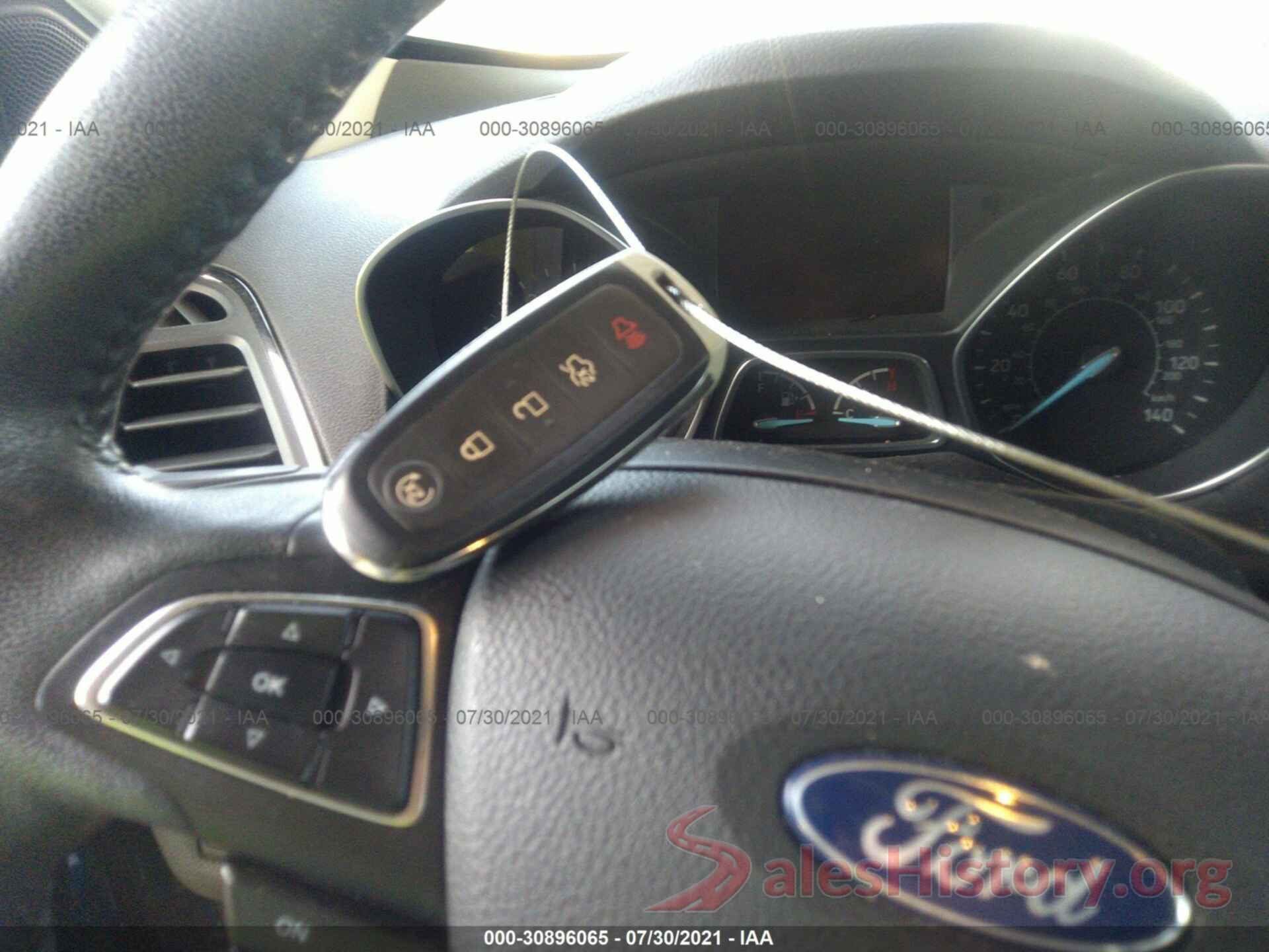 1FMCU0J99HUD59409 2017 FORD ESCAPE