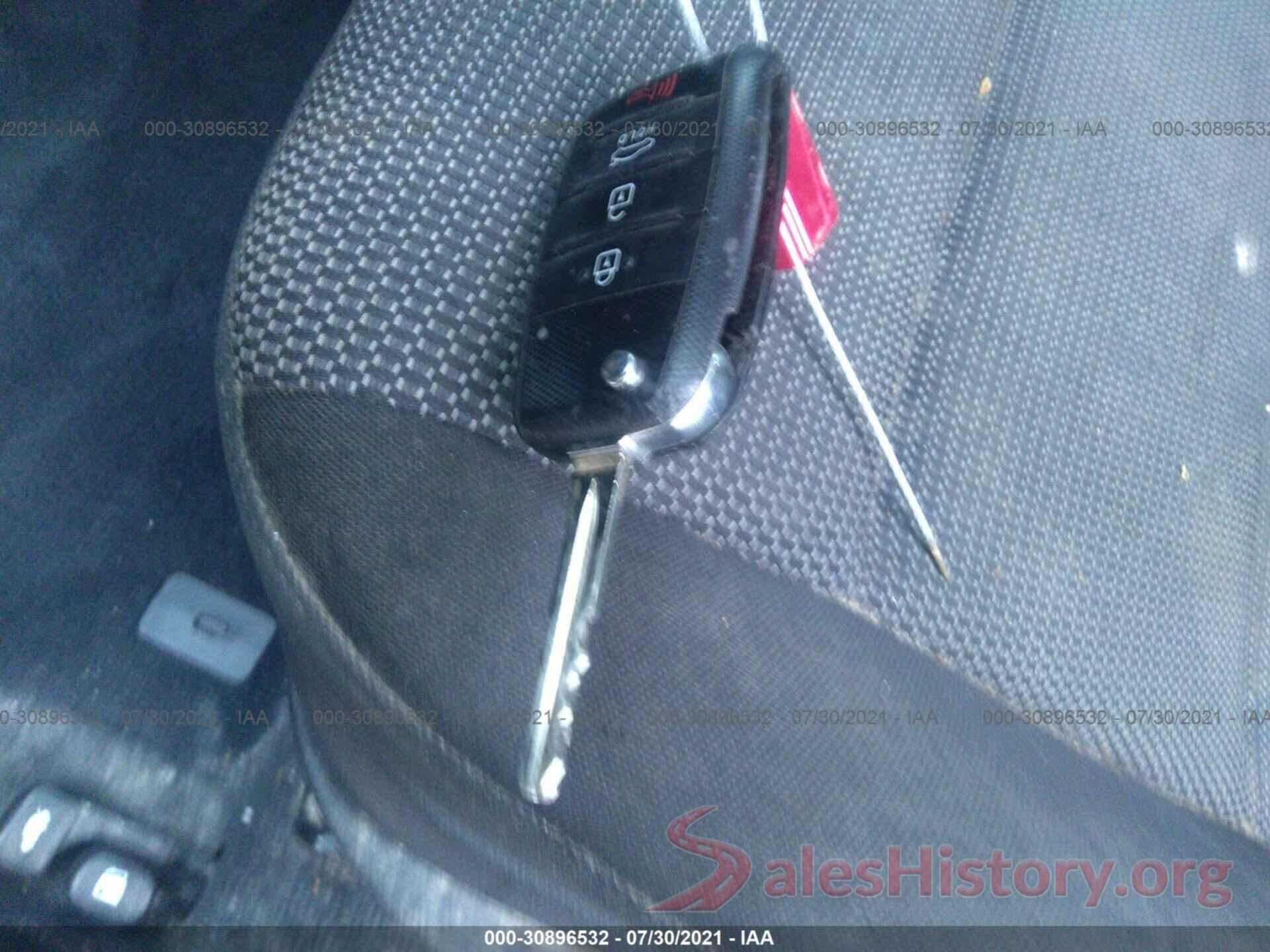 3KPFK4A70HE110119 2017 KIA FORTE