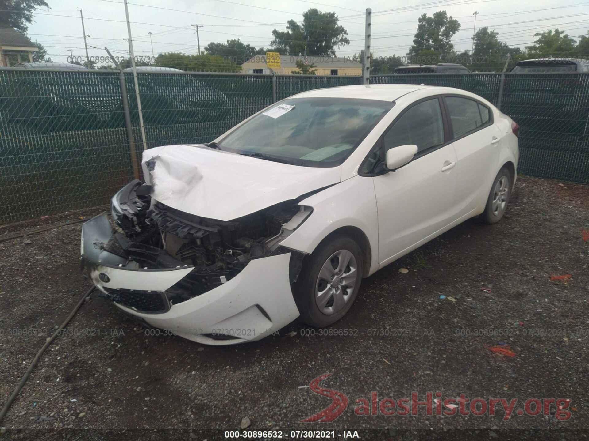 3KPFK4A70HE110119 2017 KIA FORTE