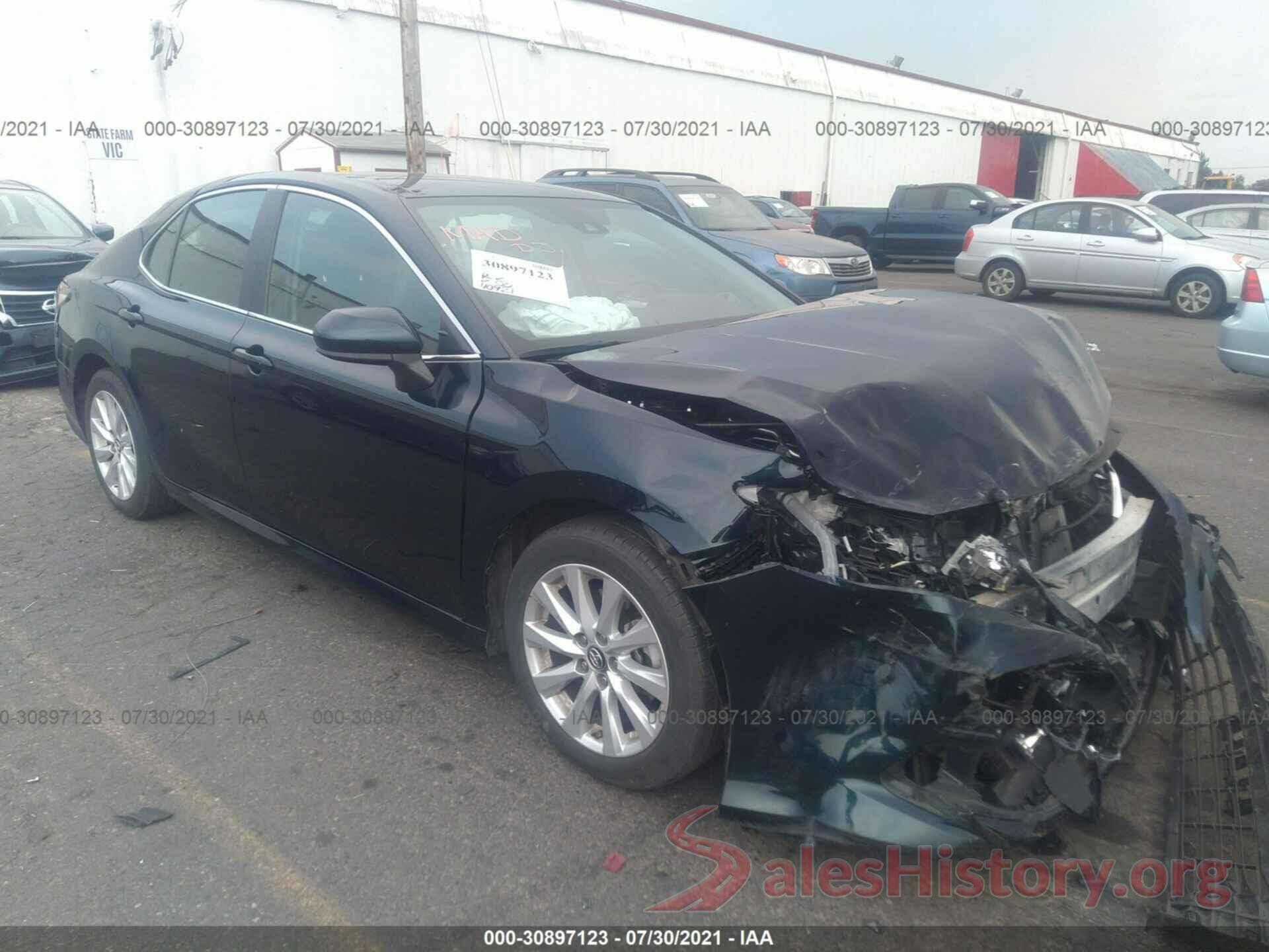 4T1B11HK4KU717901 2019 TOYOTA CAMRY