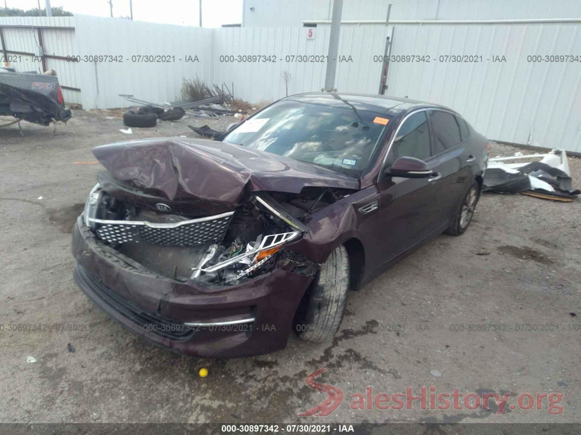 5XXGU4L35JG210996 2018 KIA OPTIMA