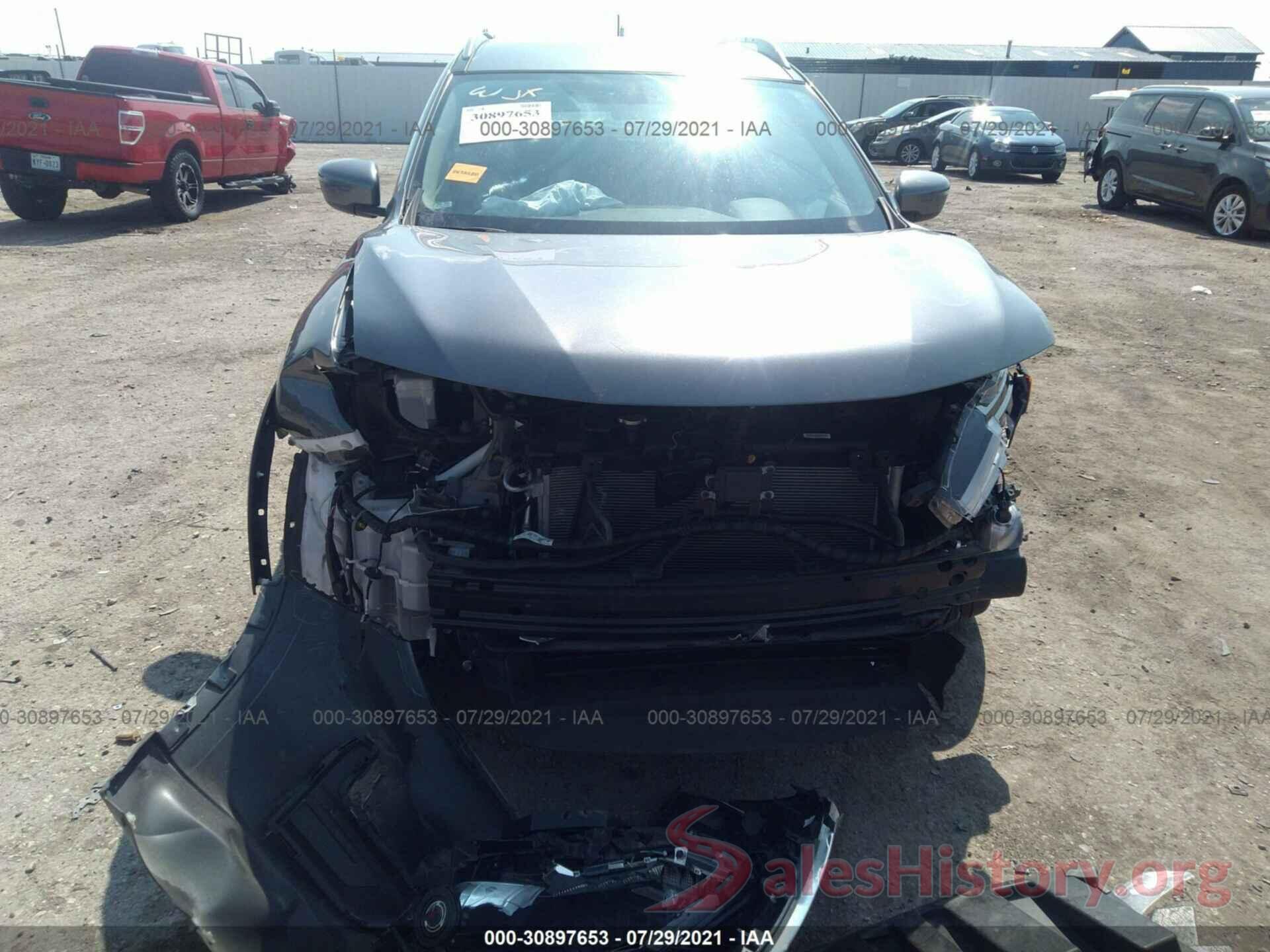 5N1AT2MV5JC816369 2018 NISSAN ROGUE