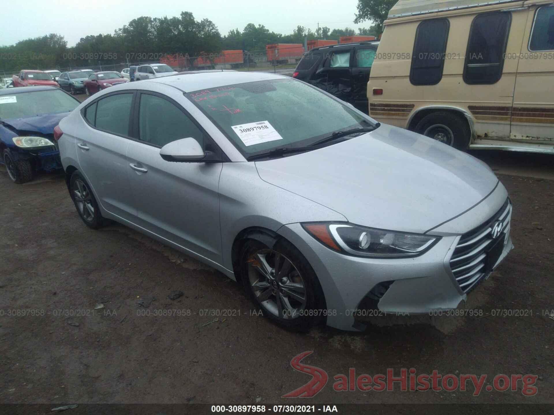 5NPD84LFXJH316124 2018 HYUNDAI ELANTRA