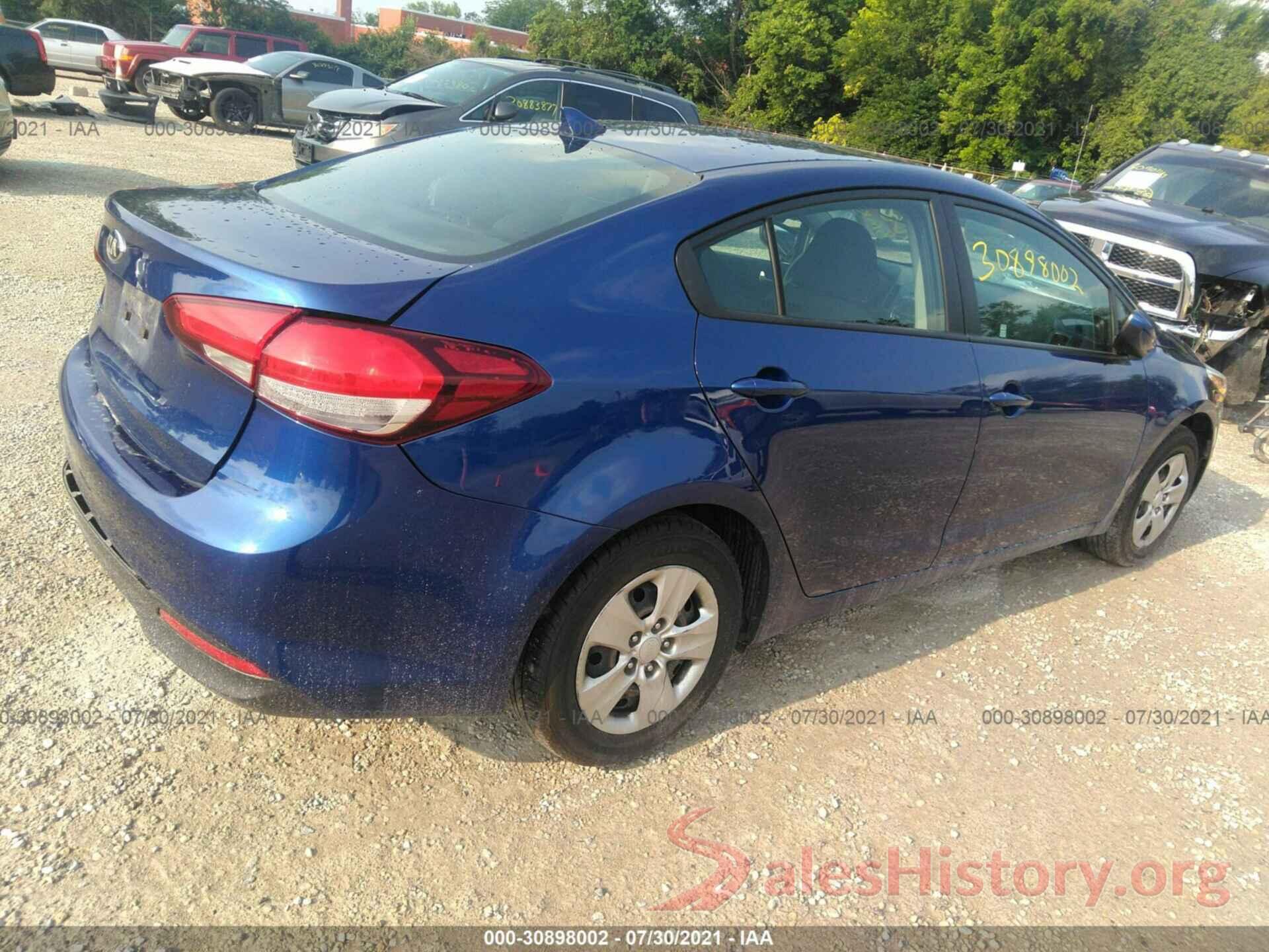 3KPFK4A7XJE230385 2018 KIA FORTE