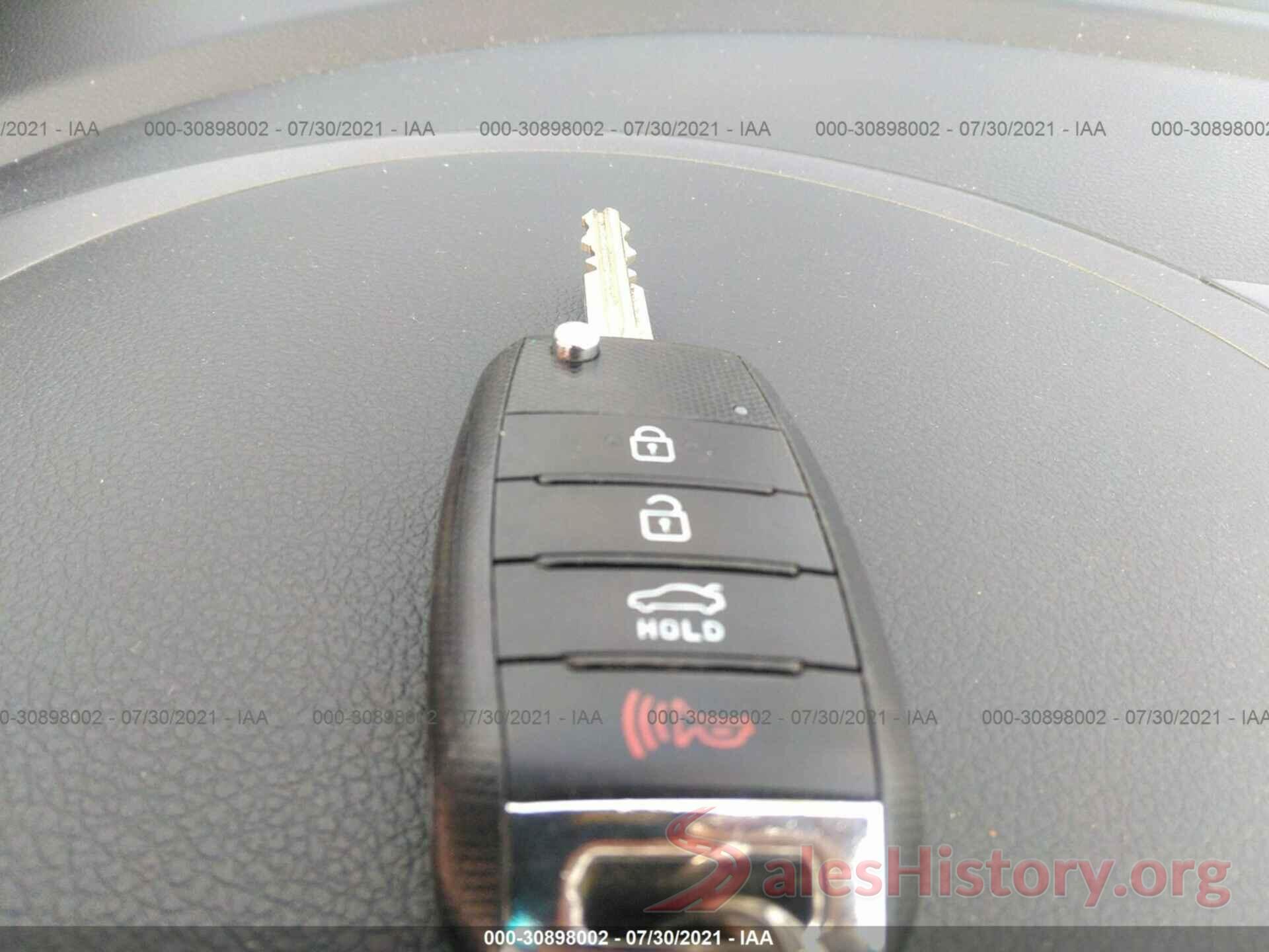 3KPFK4A7XJE230385 2018 KIA FORTE