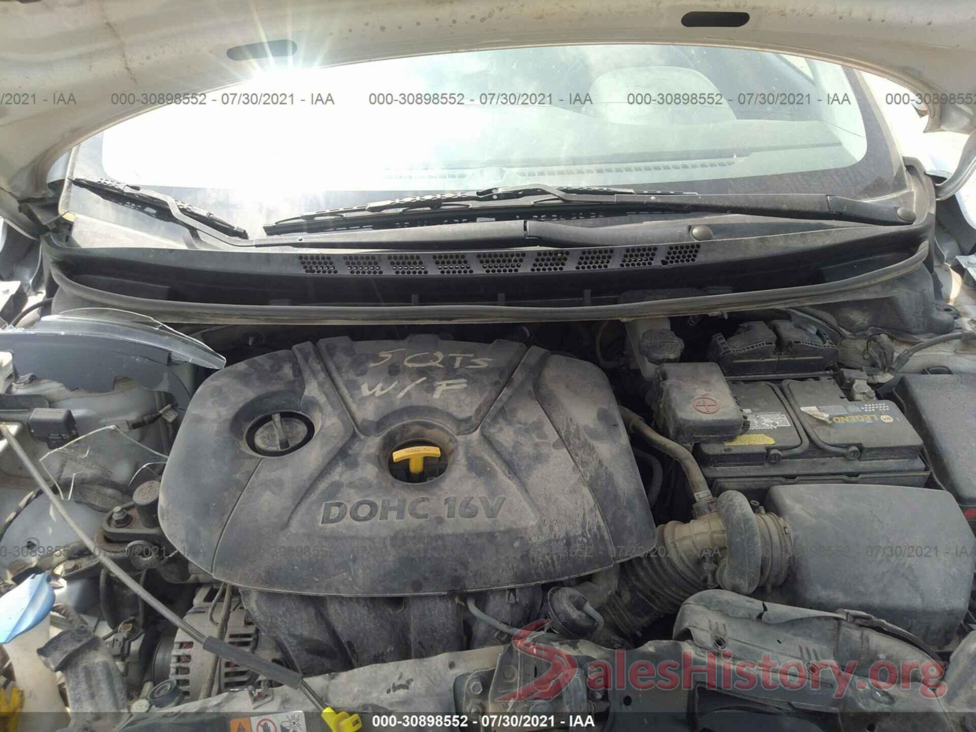 5NPDH4AE9GH779777 2016 HYUNDAI ELANTRA