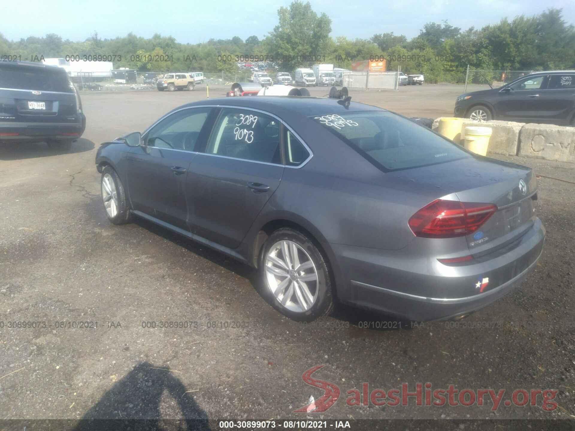 1VWBA7A37JC008021 2018 VOLKSWAGEN PASSAT