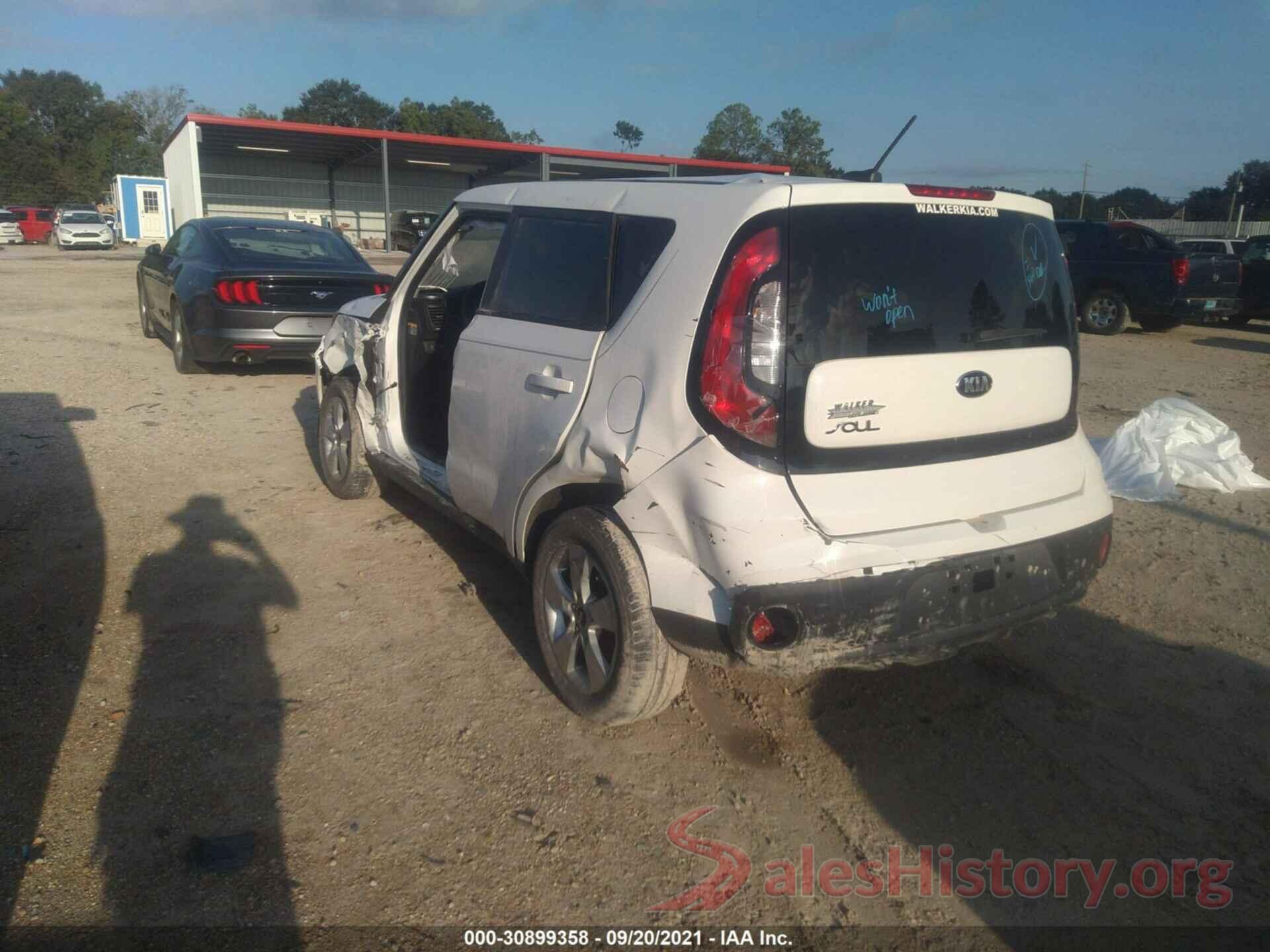 KNDJN2A2XJ7559825 2018 KIA SOUL