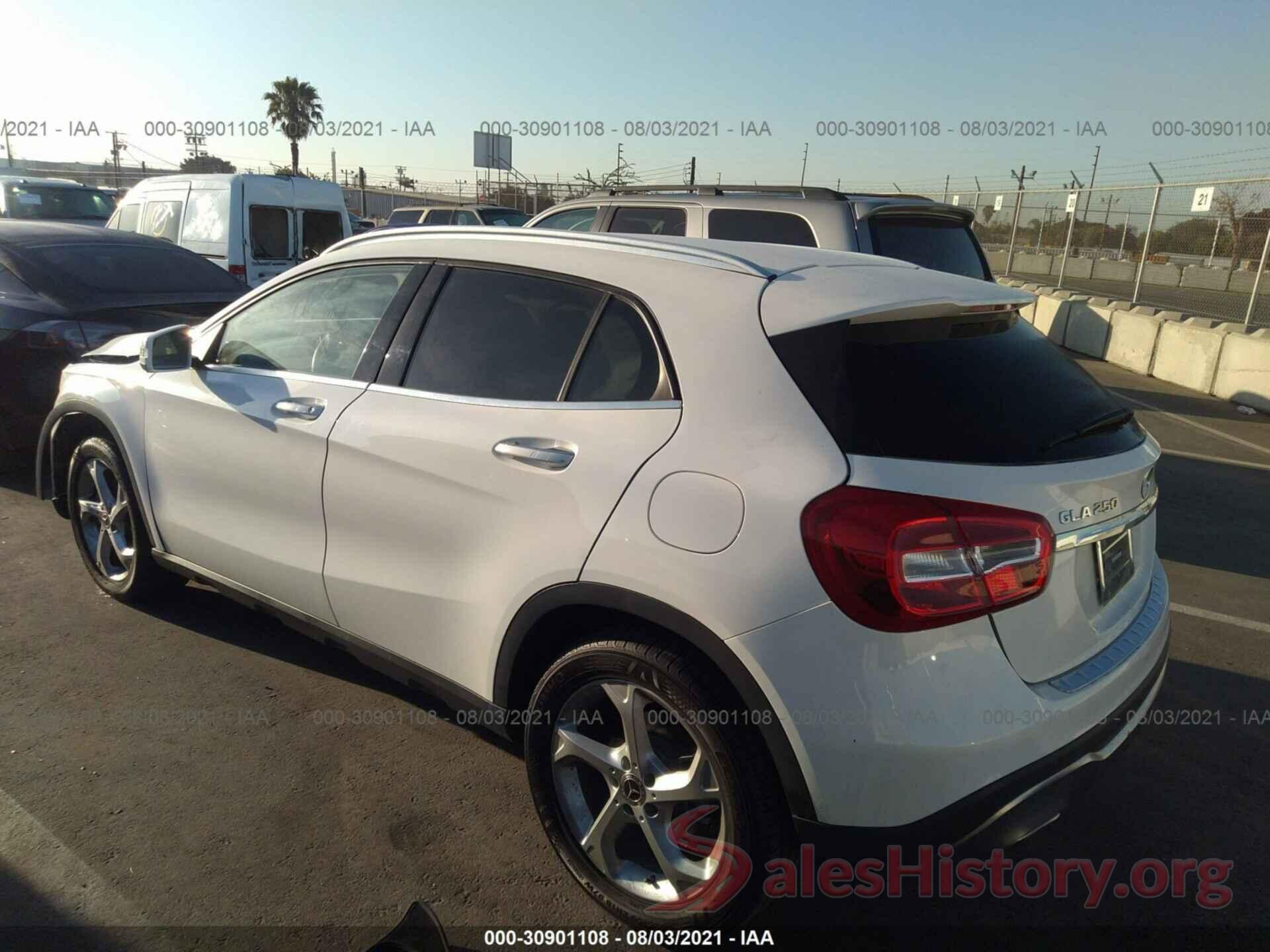 WDCTG4EBXJJ531755 2018 MERCEDES-BENZ GLA