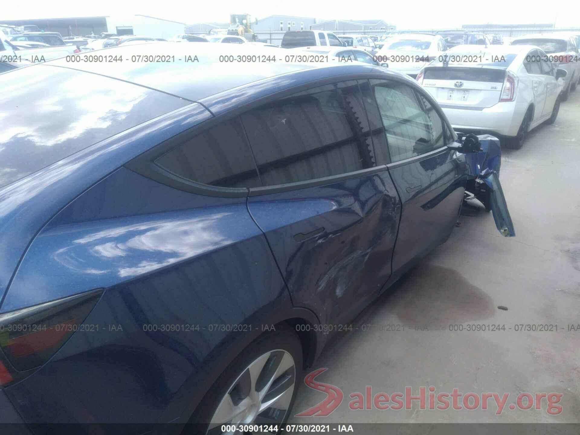 5YJYGDEE7MF204702 2021 TESLA MODEL Y