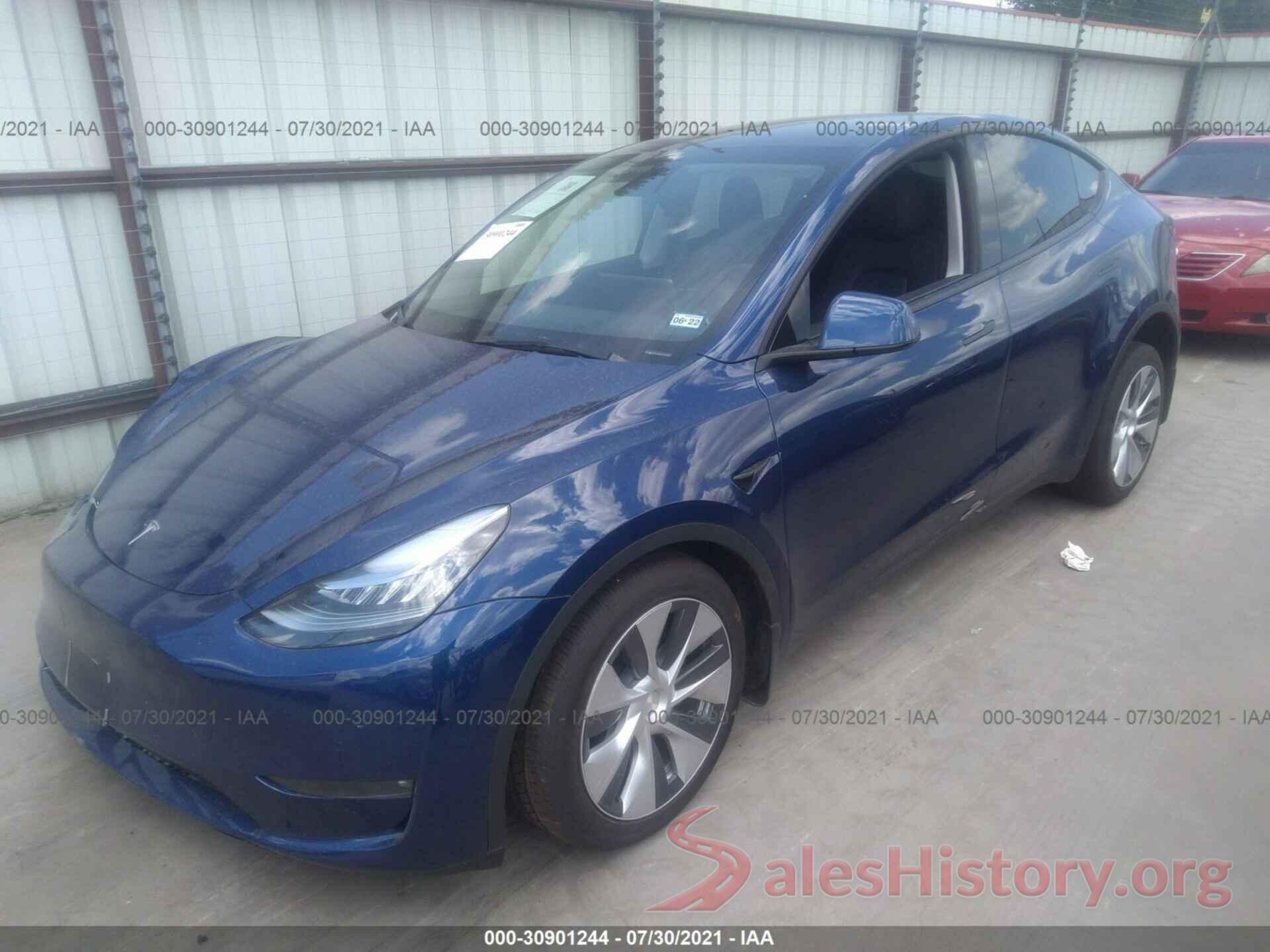 5YJYGDEE7MF204702 2021 TESLA MODEL Y