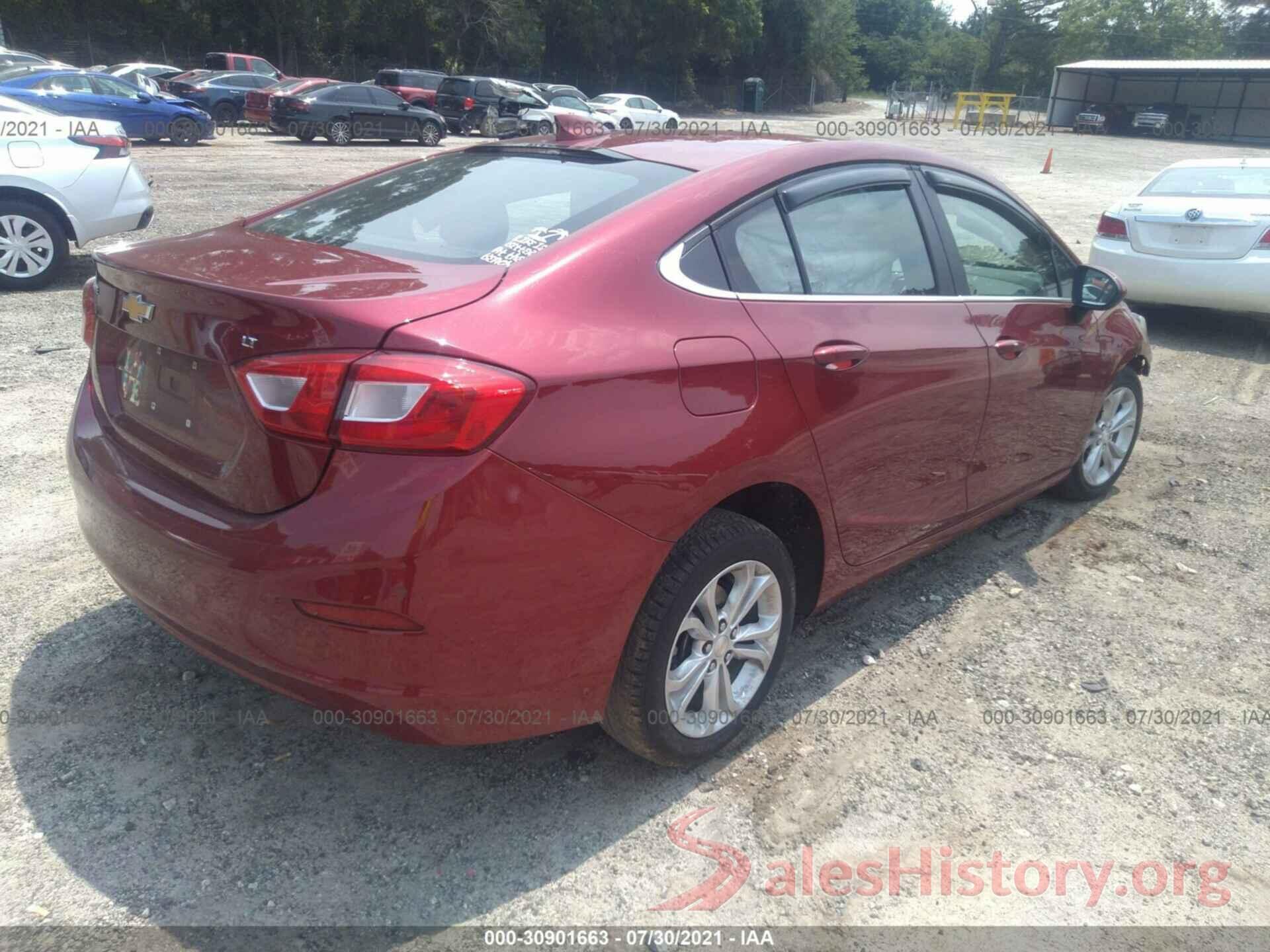 1G1BE5SM9K7140090 2019 CHEVROLET CRUZE