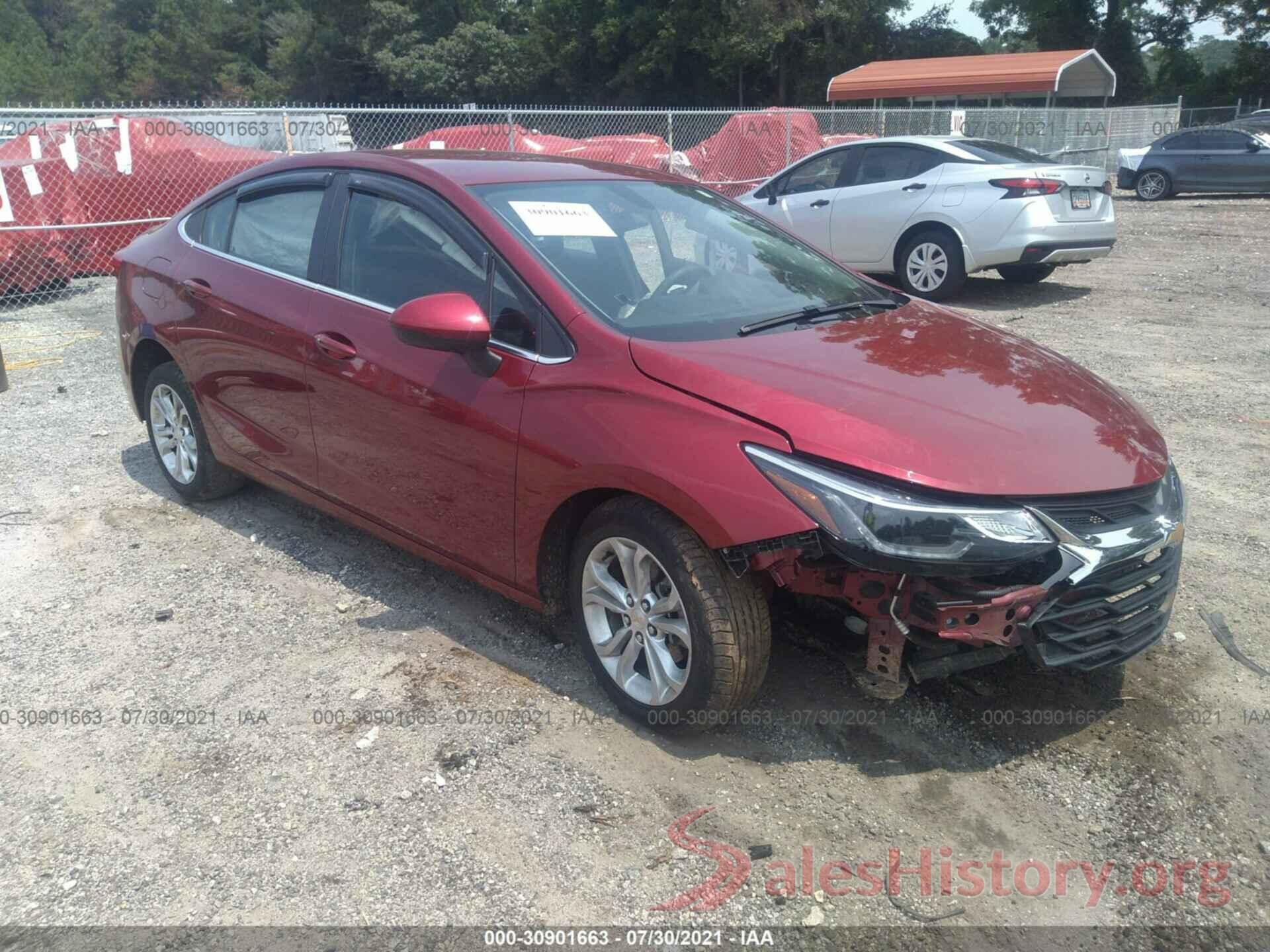 1G1BE5SM9K7140090 2019 CHEVROLET CRUZE