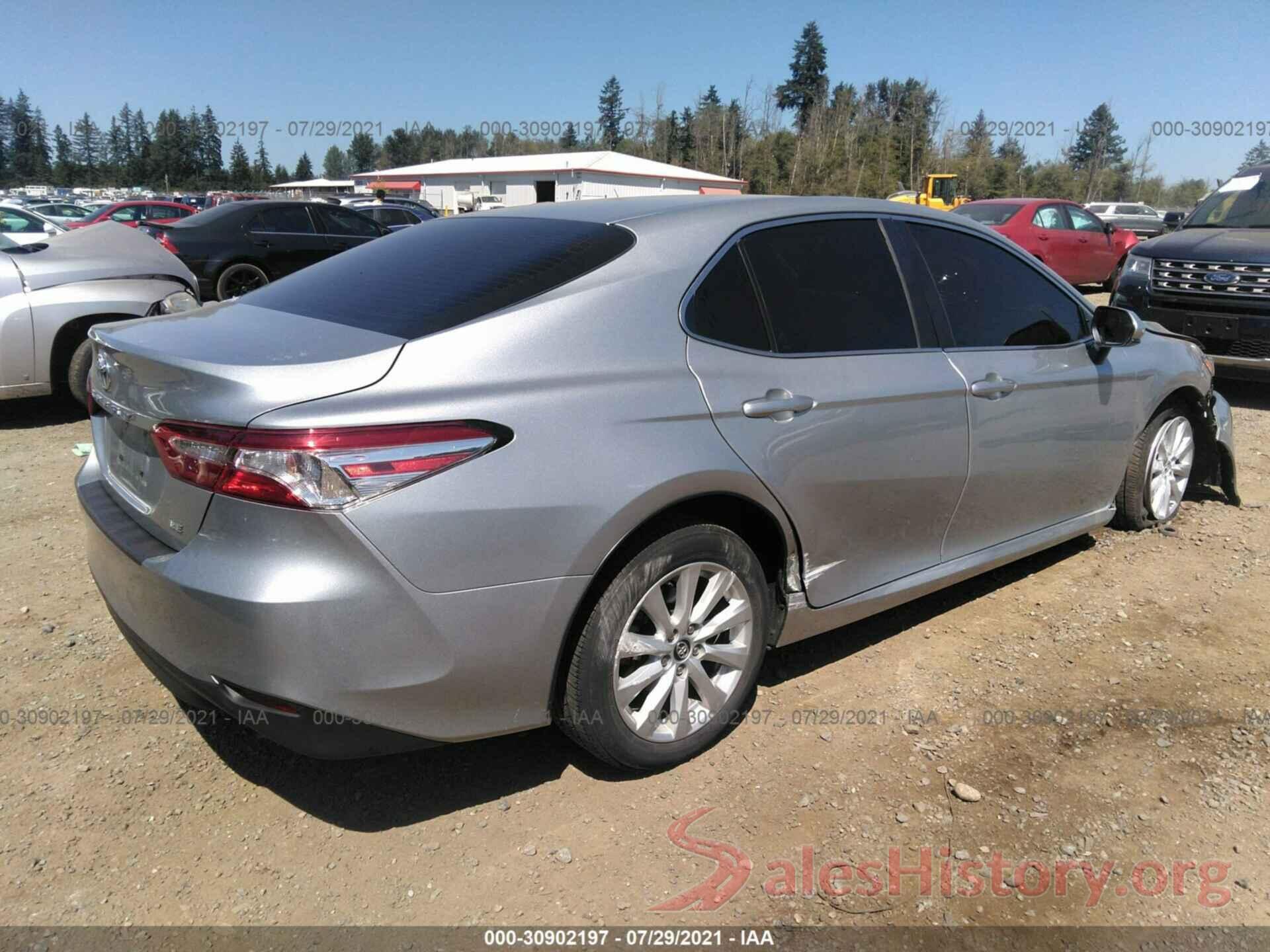 4T1B11HK8JU120491 2018 TOYOTA CAMRY