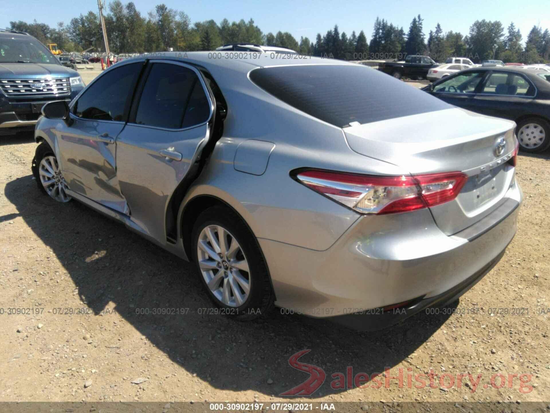 4T1B11HK8JU120491 2018 TOYOTA CAMRY