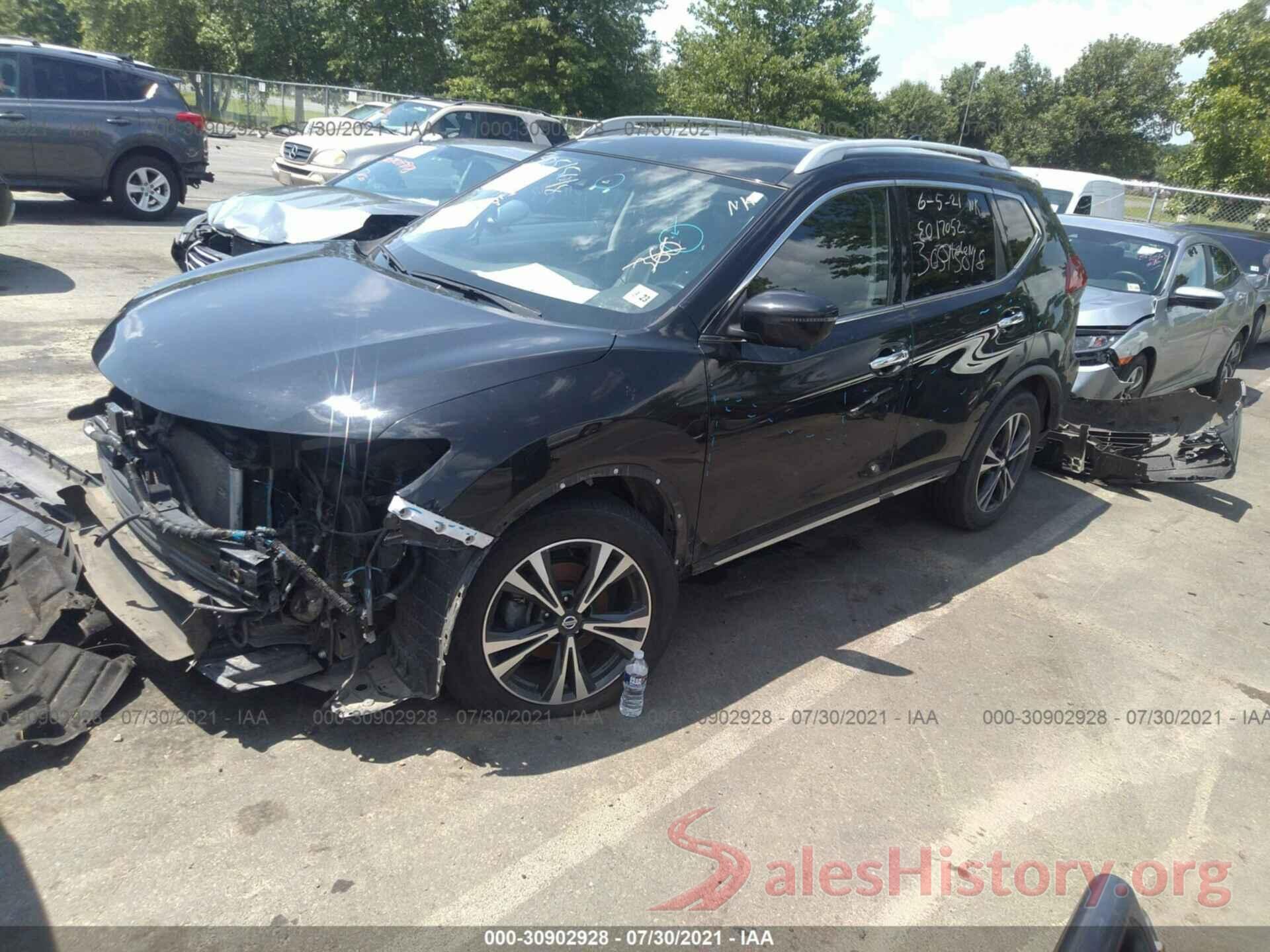 JN8AT2MT2JW464051 2018 NISSAN ROGUE