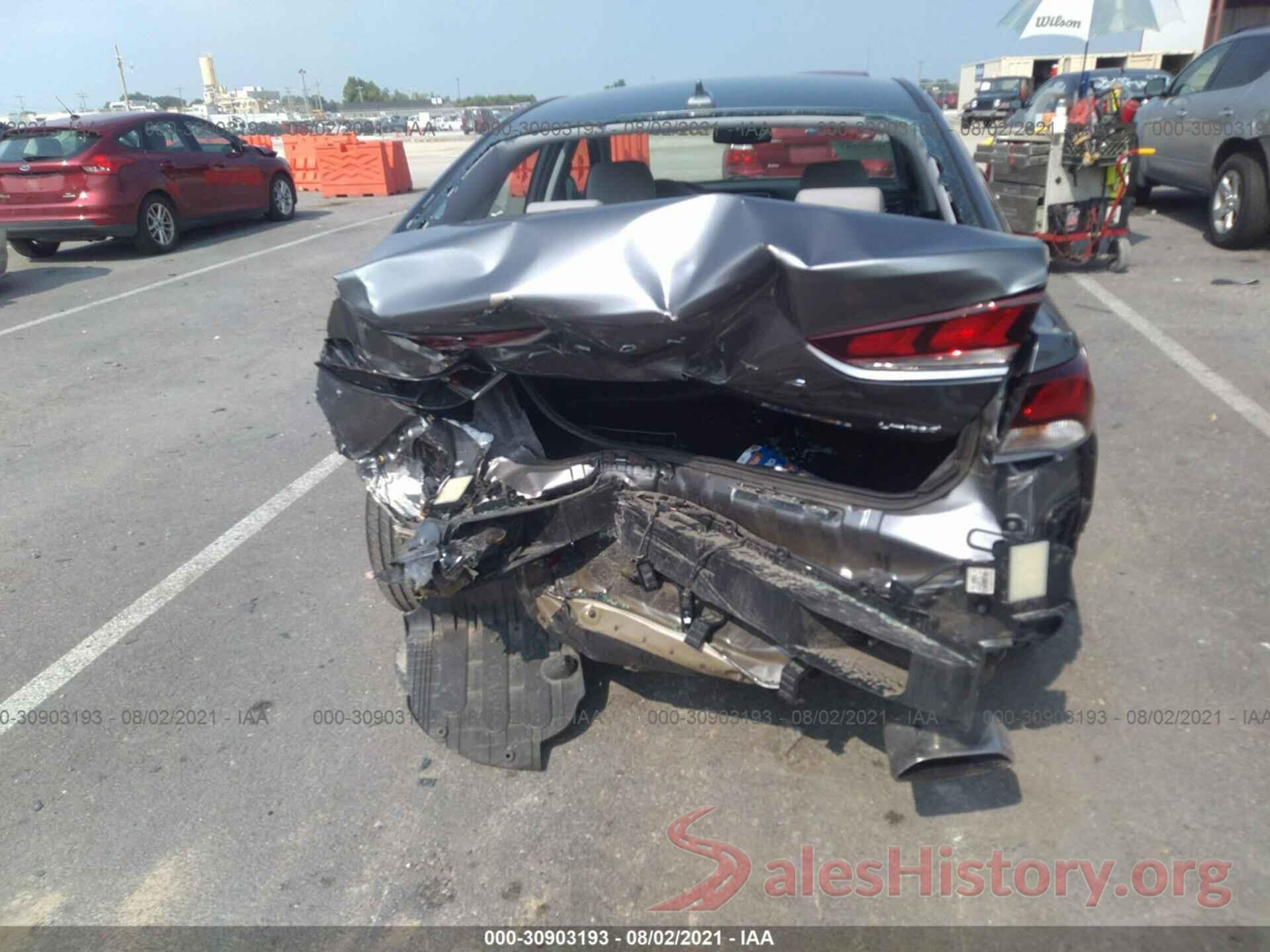 5NPE34AF1JH632677 2018 HYUNDAI SONATA