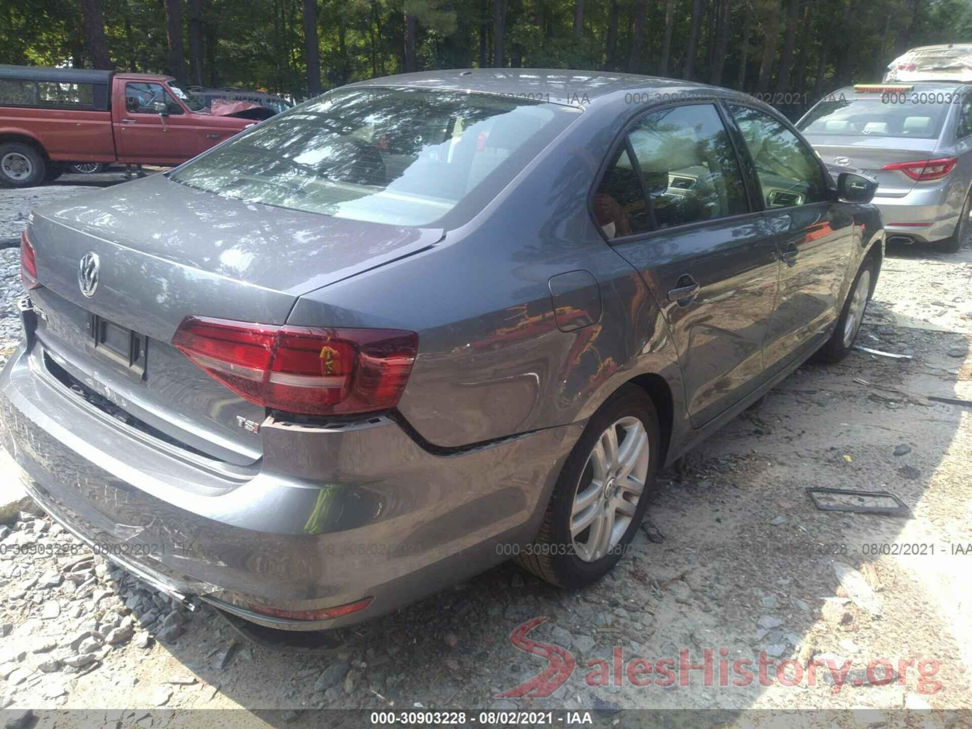 3VW2B7AJ4JM257693 2018 VOLKSWAGEN JETTA