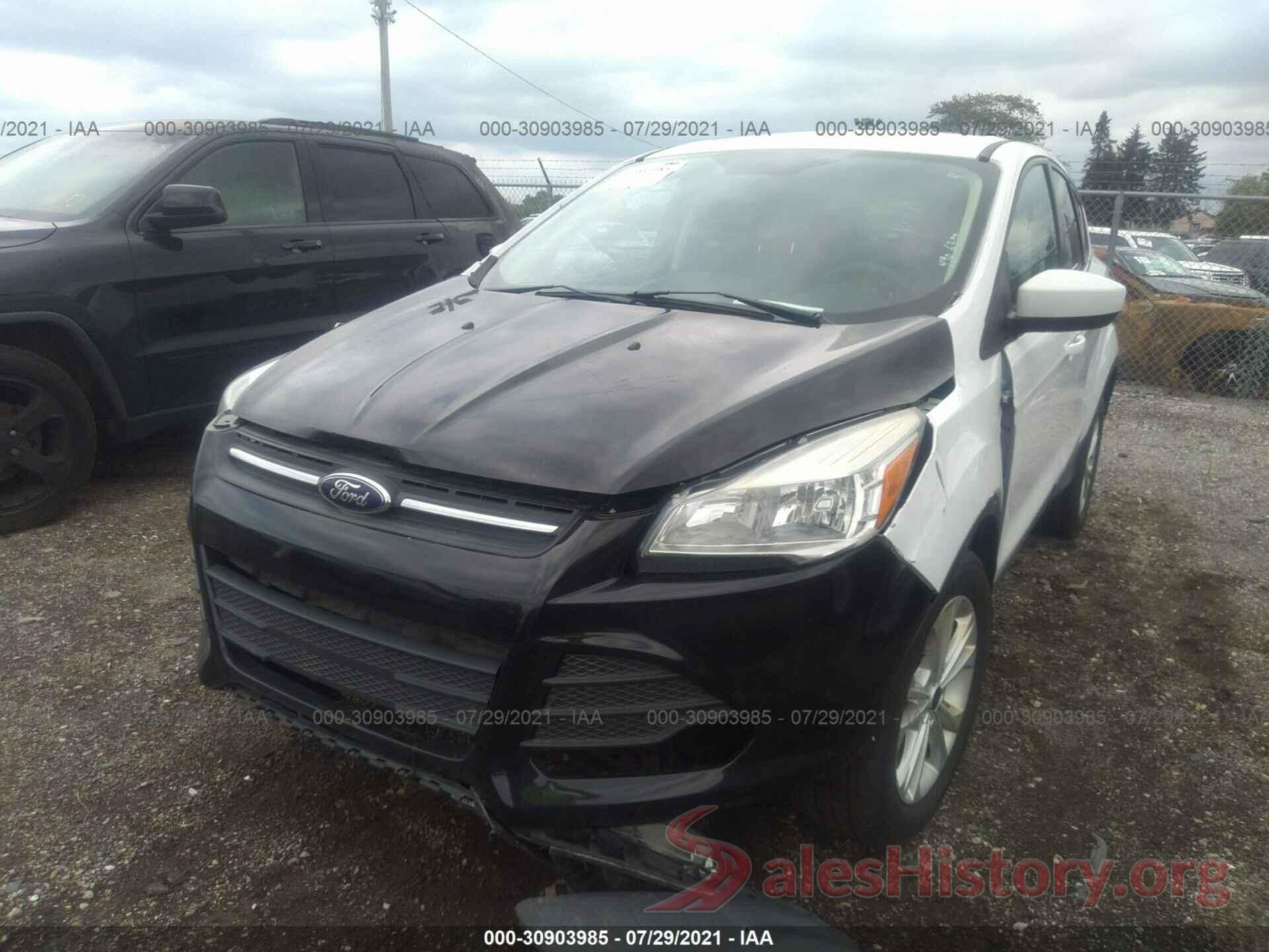 1FMCU0GD4KUB24726 2019 FORD ESCAPE