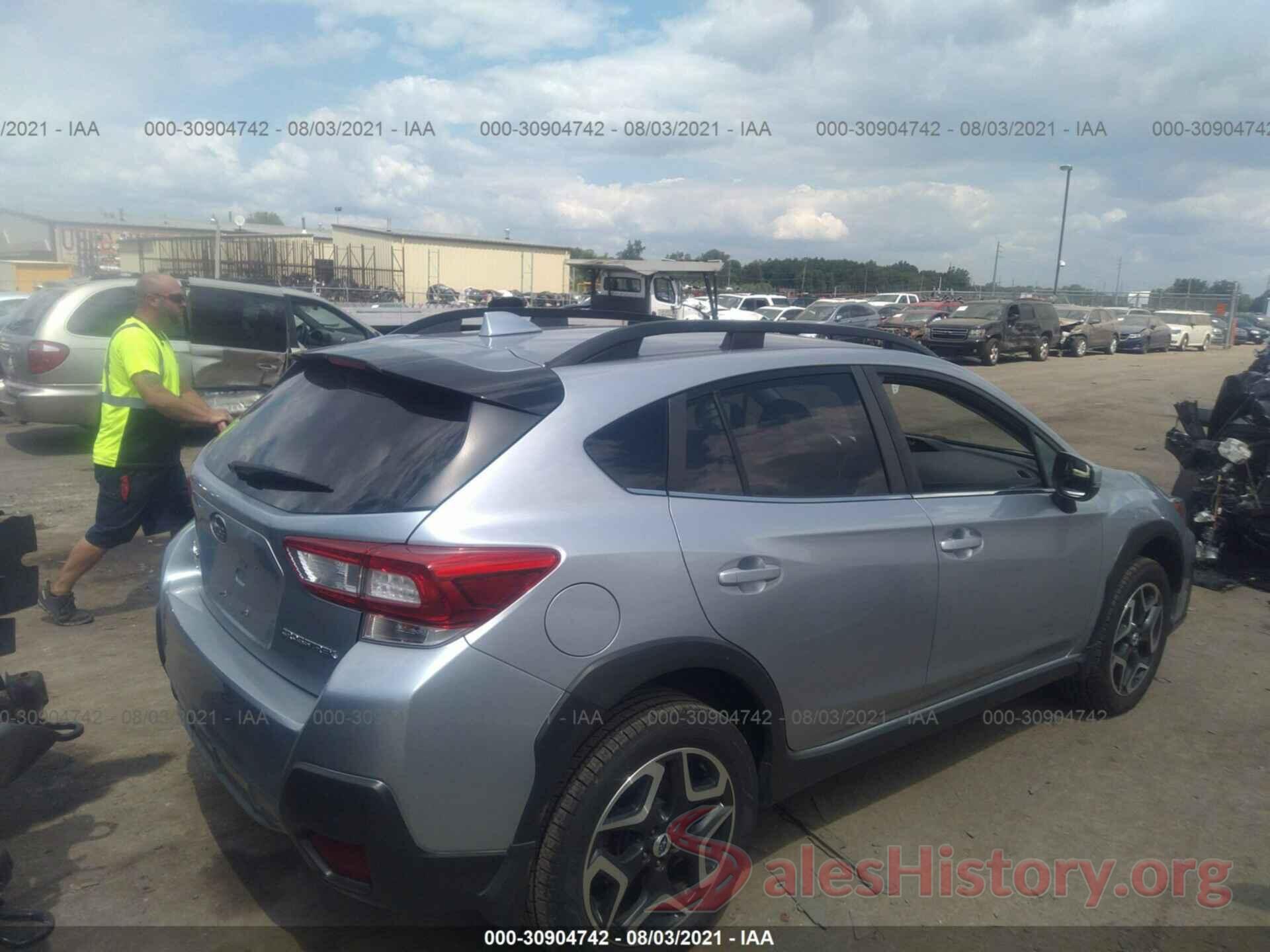 JF2GTAJC6J8266695 2018 SUBARU CROSSTREK