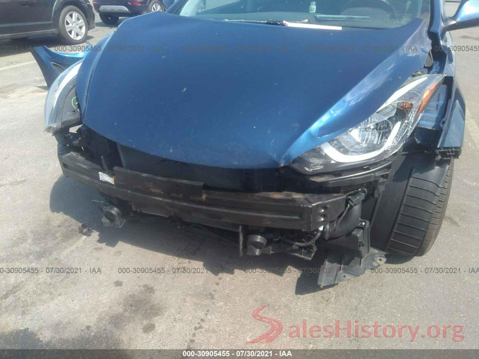 5NPDH4AE6GH677028 2016 HYUNDAI ELANTRA