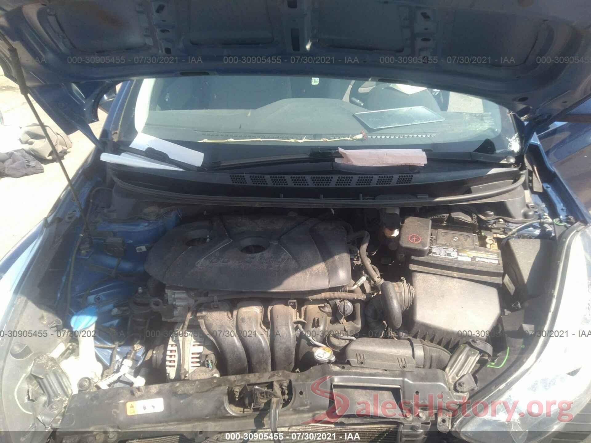 5NPDH4AE6GH677028 2016 HYUNDAI ELANTRA