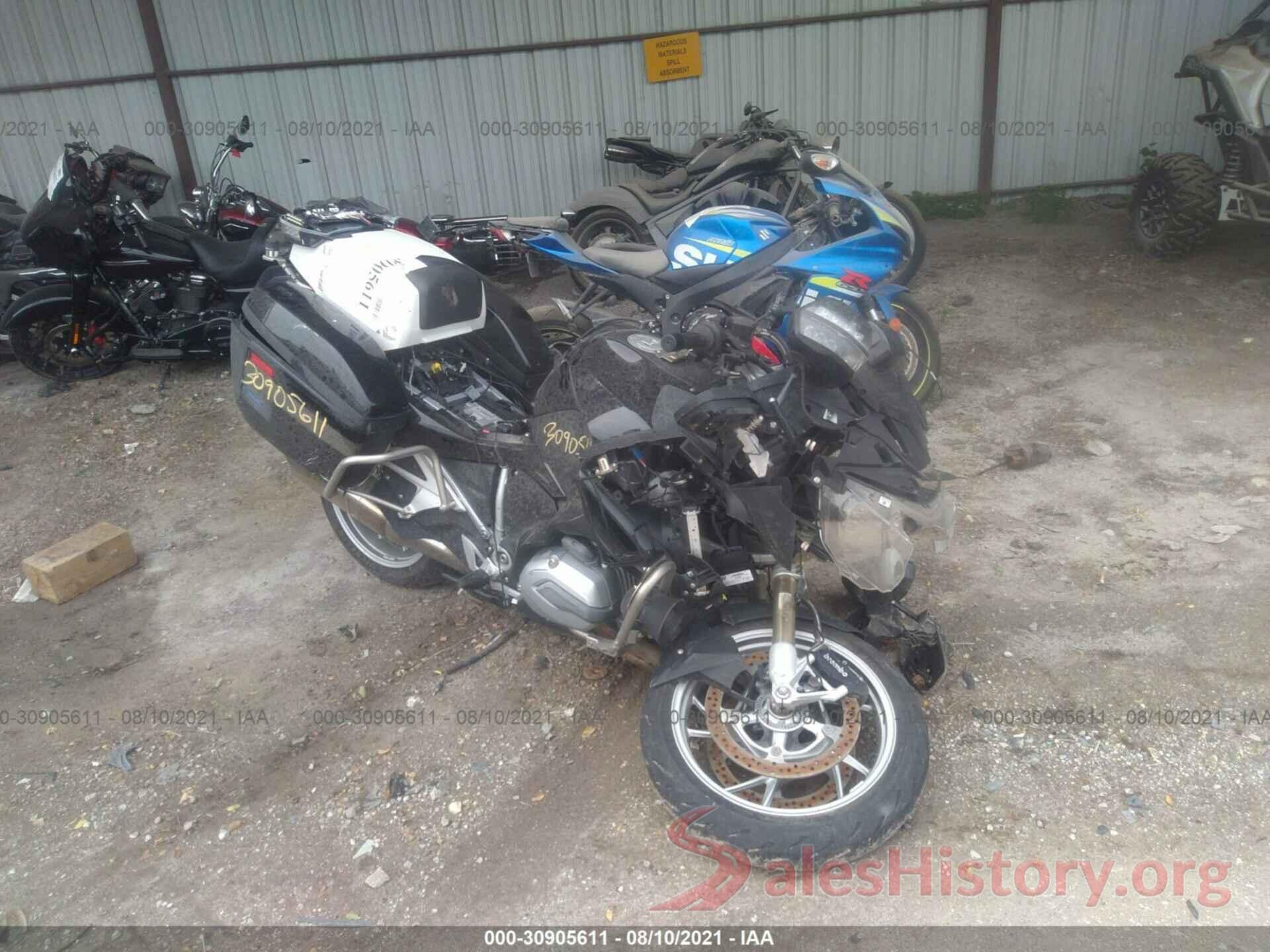 WB10A1308JZ466736 2018 BMW R1200