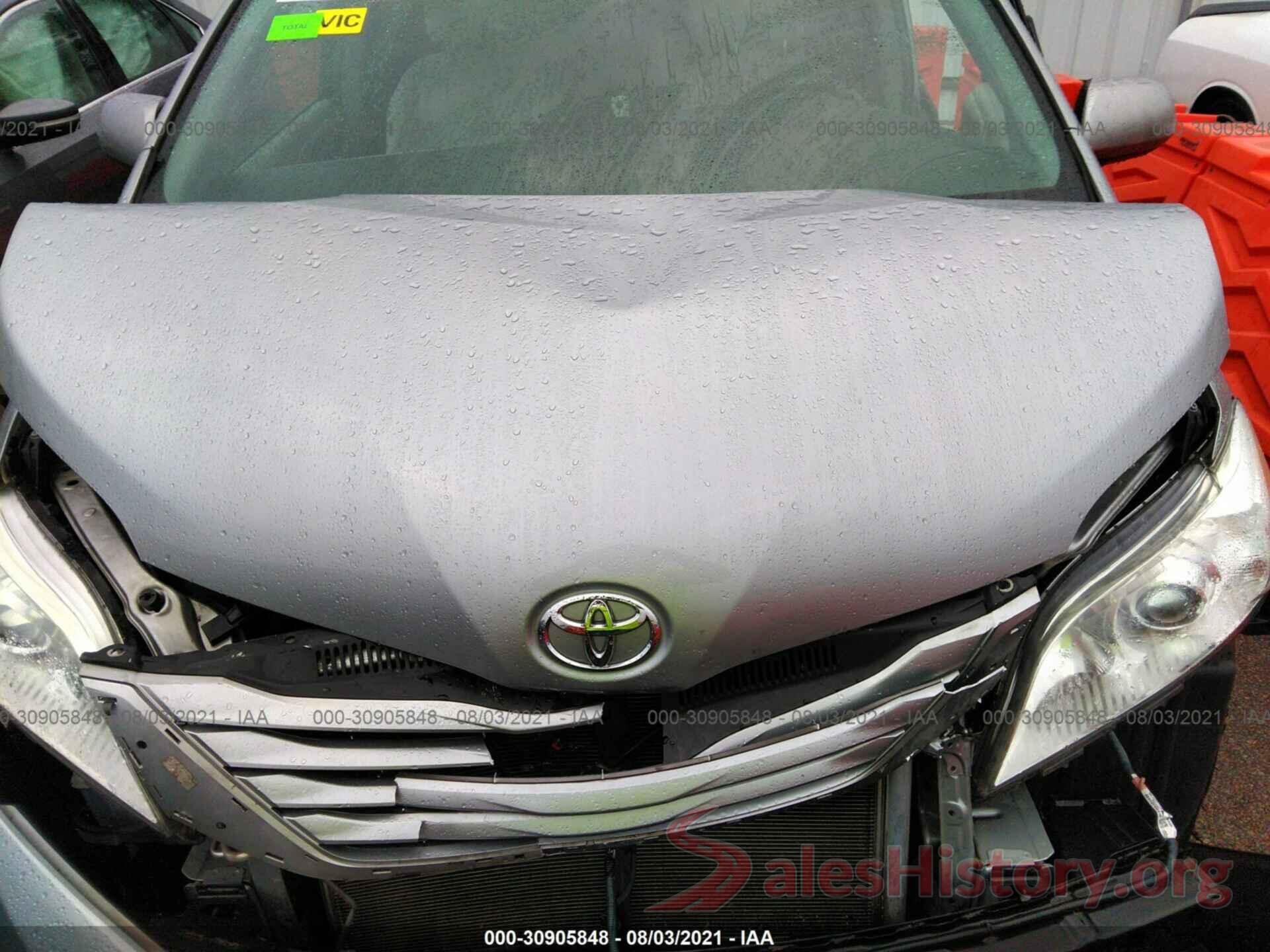 5TDKK3DC4GS735211 2016 TOYOTA SIENNA