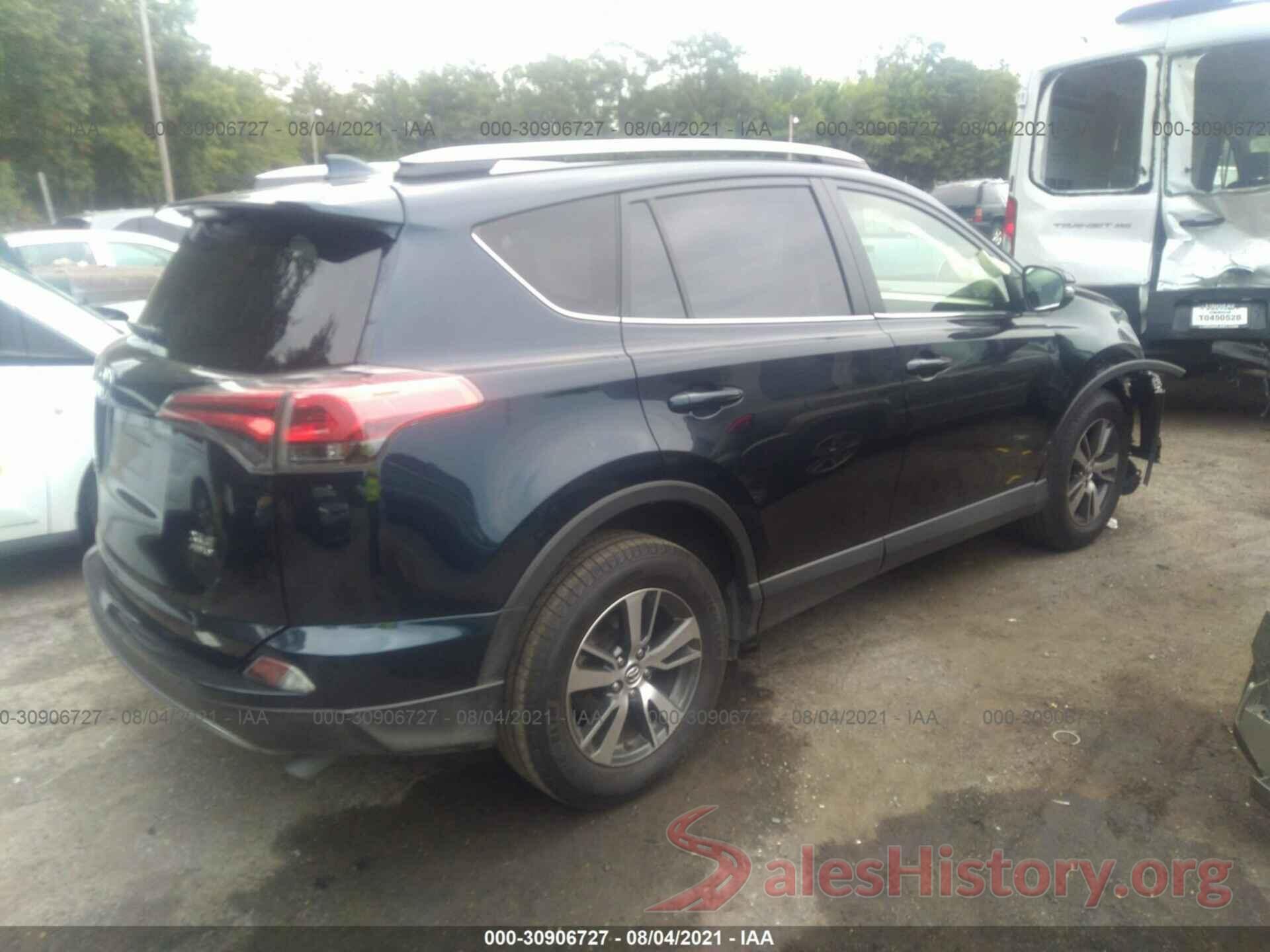 JTMRFREV0JD256101 2018 TOYOTA RAV4