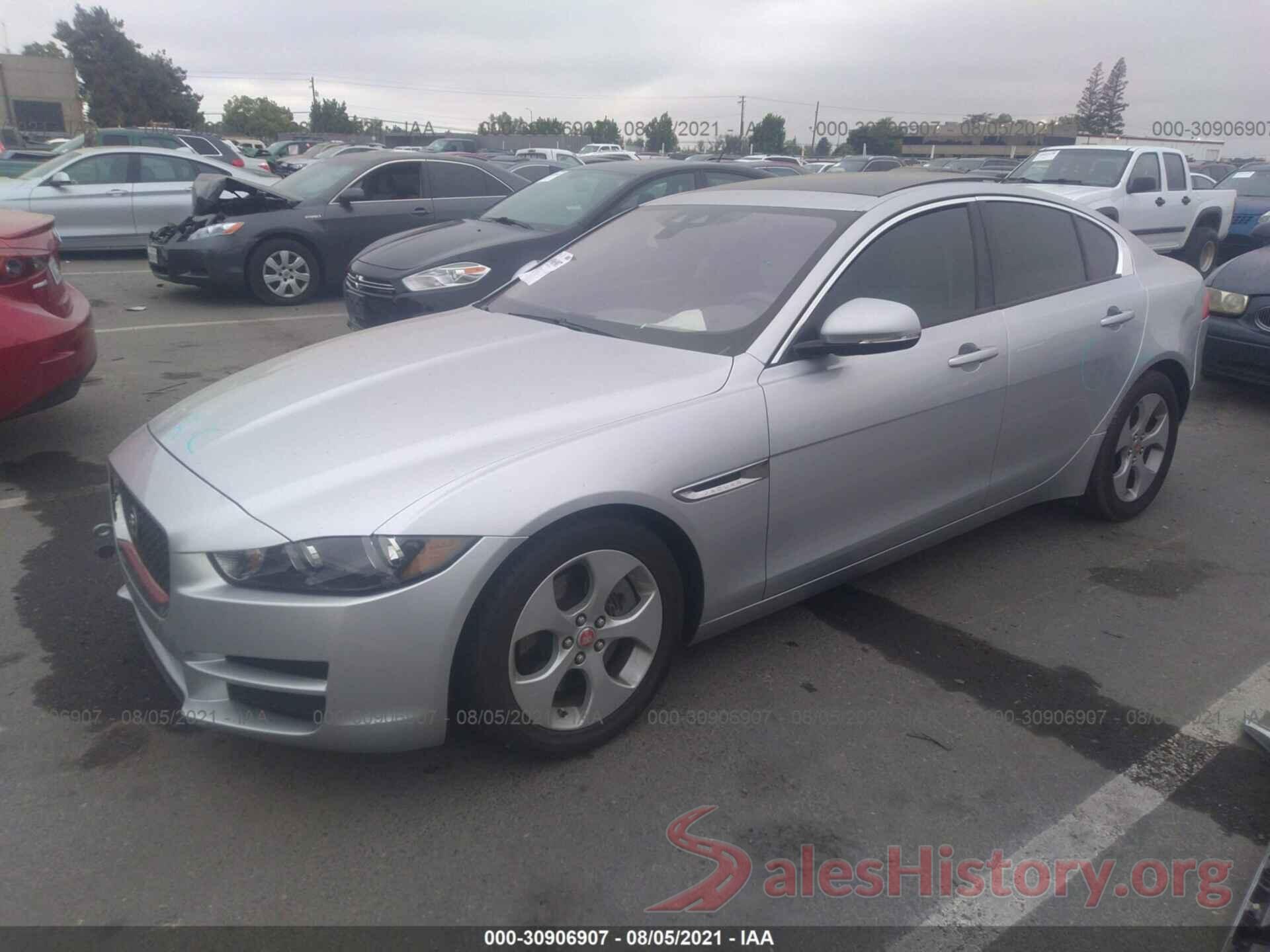 SAJAR4BG9HA954989 2017 JAGUAR XE