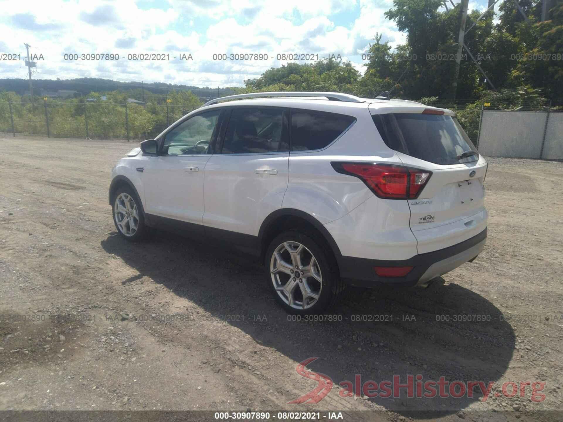 1FMCU9J92KUA14119 2019 FORD ESCAPE