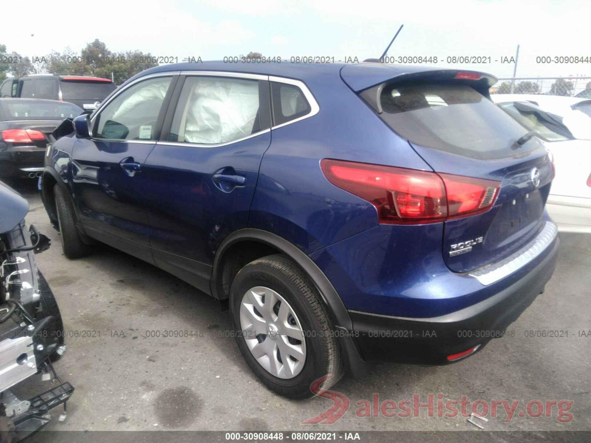 JN1BJ1CP7JW194015 2018 NISSAN ROGUE SPORT