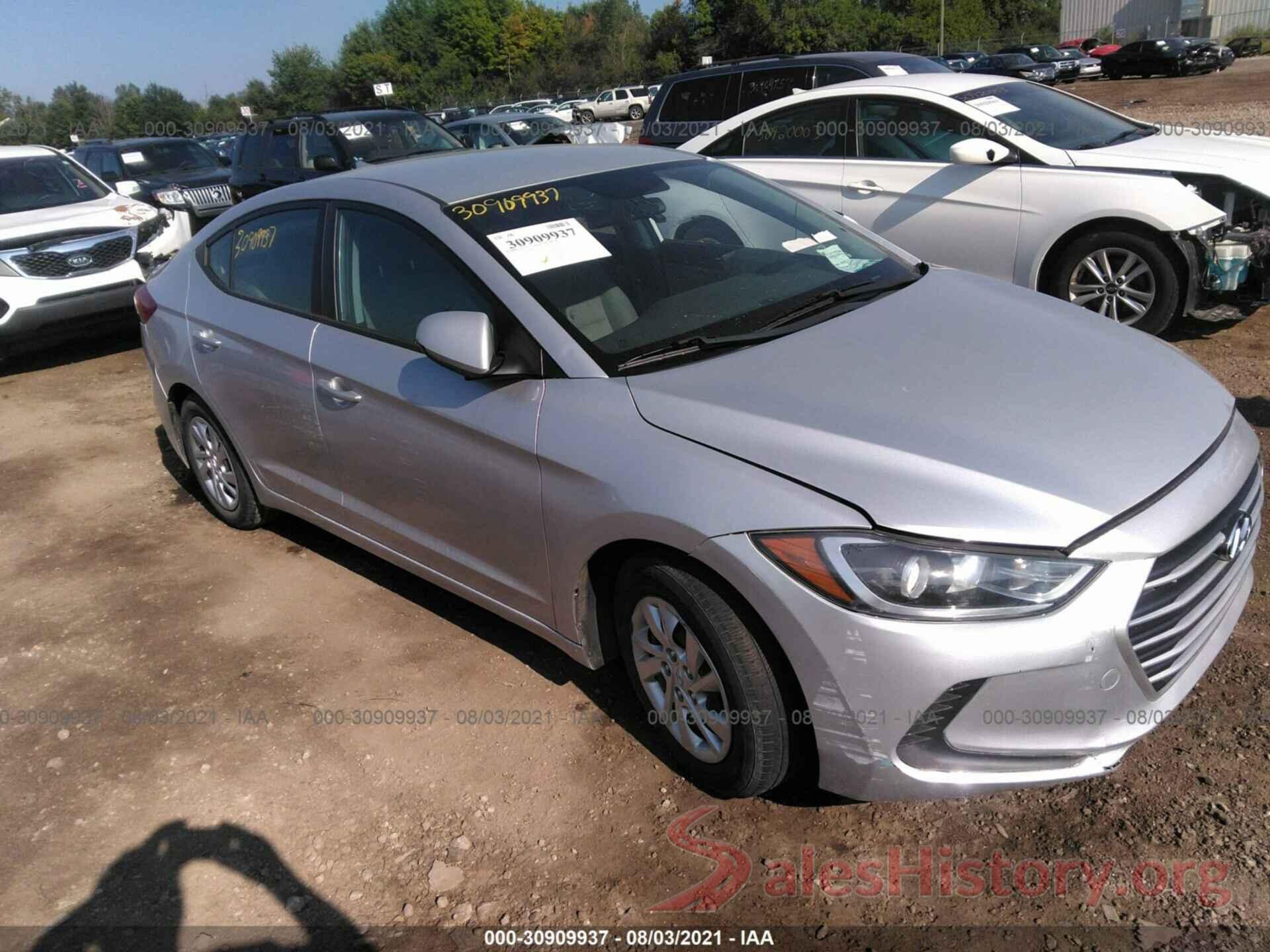 5NPD74LFXHH067305 2017 HYUNDAI ELANTRA