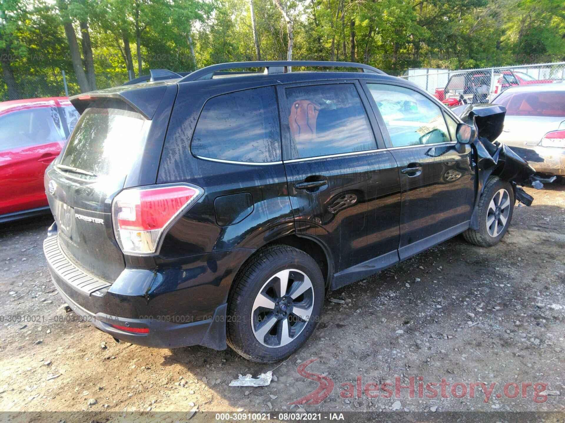 JF2SJARCXJH529632 2018 SUBARU FORESTER