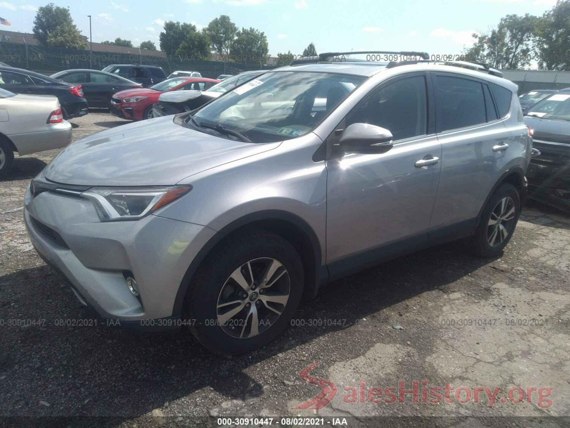 JTMRFREV7JD239117 2018 TOYOTA RAV4